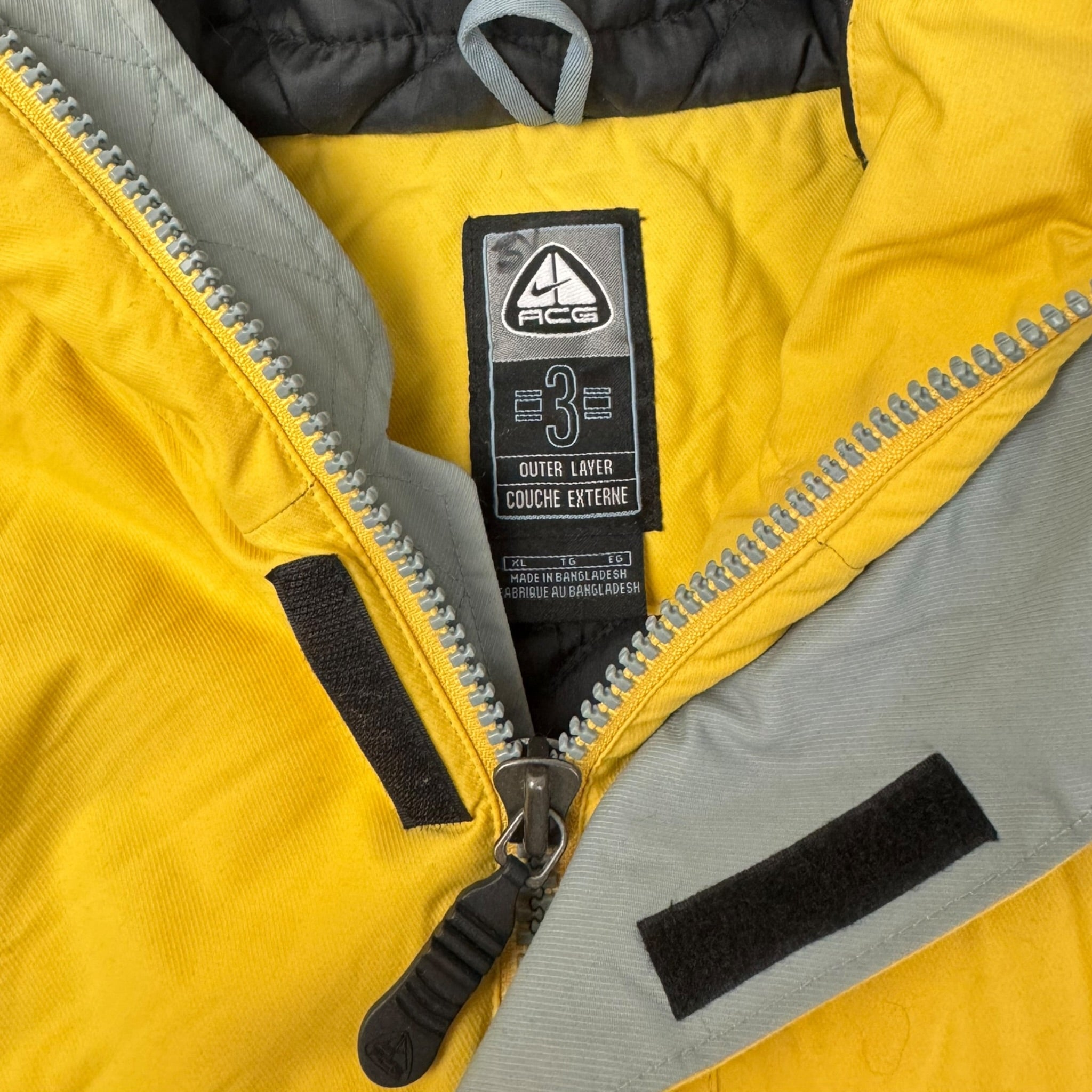 Vintage Nike ACG 2-Tone Snowboard Jacket Yellow