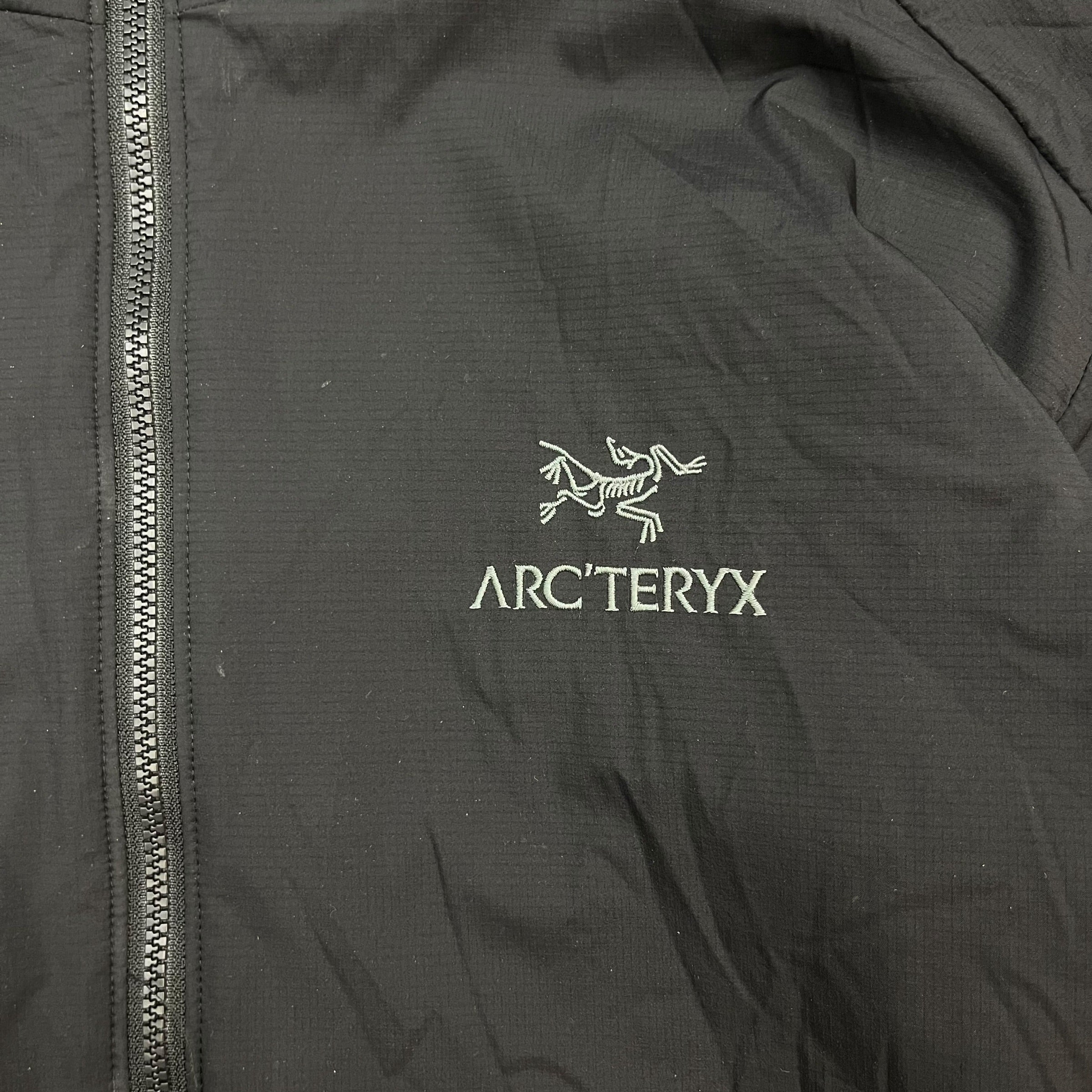 (W) Arc’teryx Atom Jacket Black