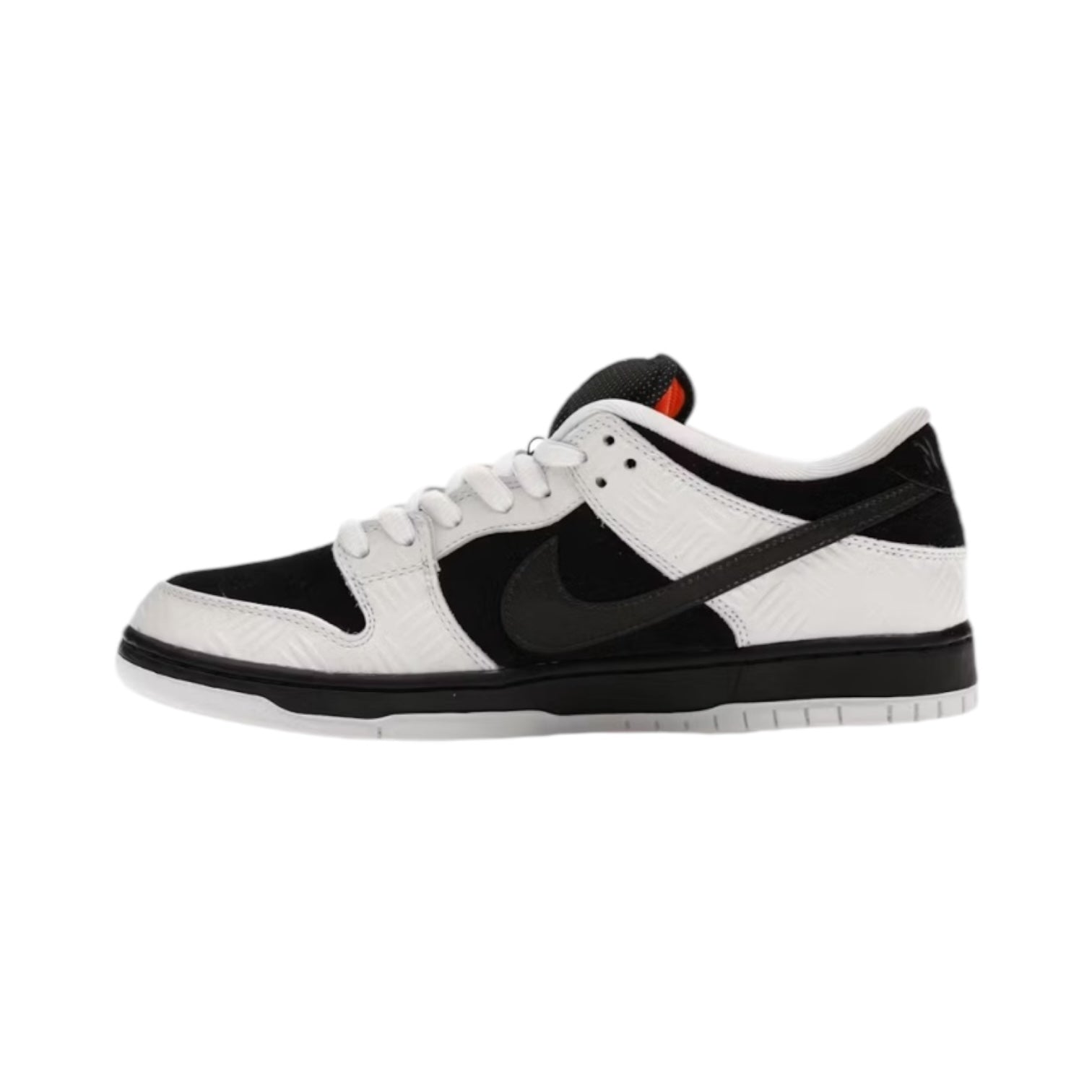 Nike SB Dunk Low TIGHTBOOTH