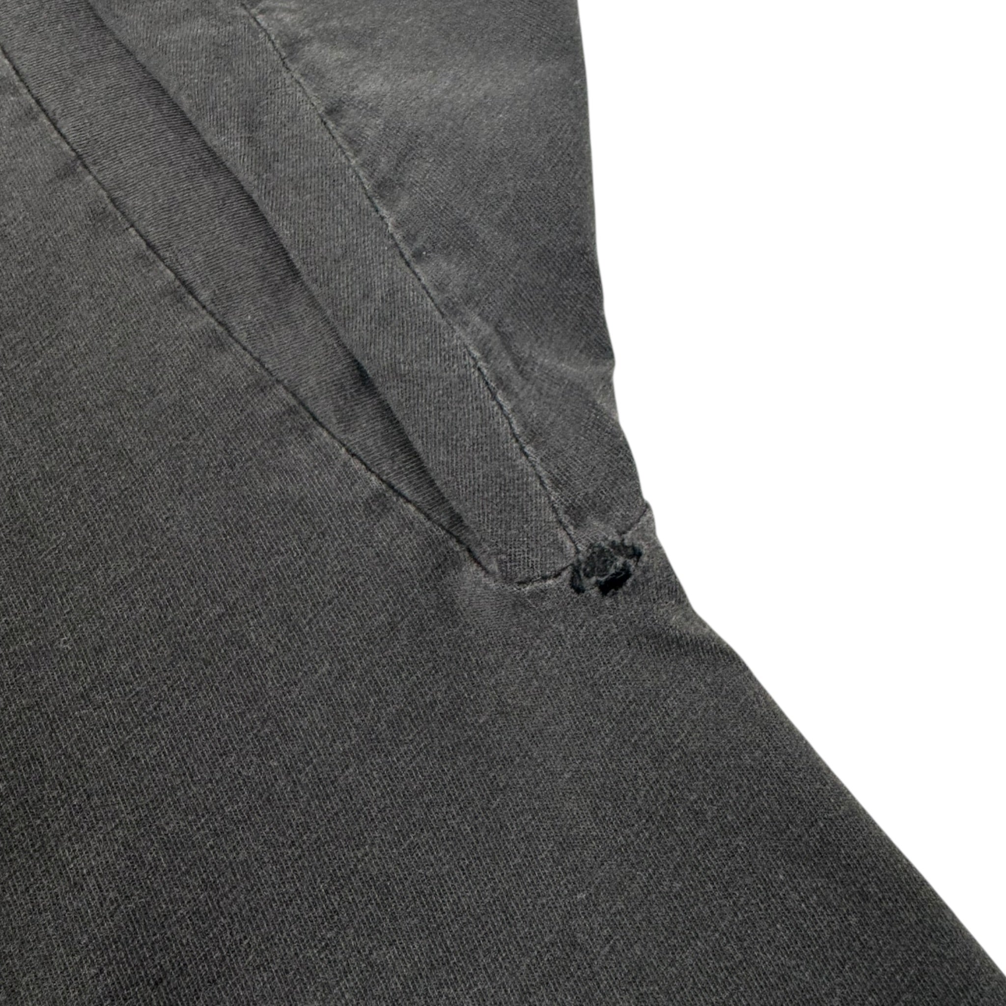 1999 2Pac ‘Middle Finger Salute’ T-Shirt