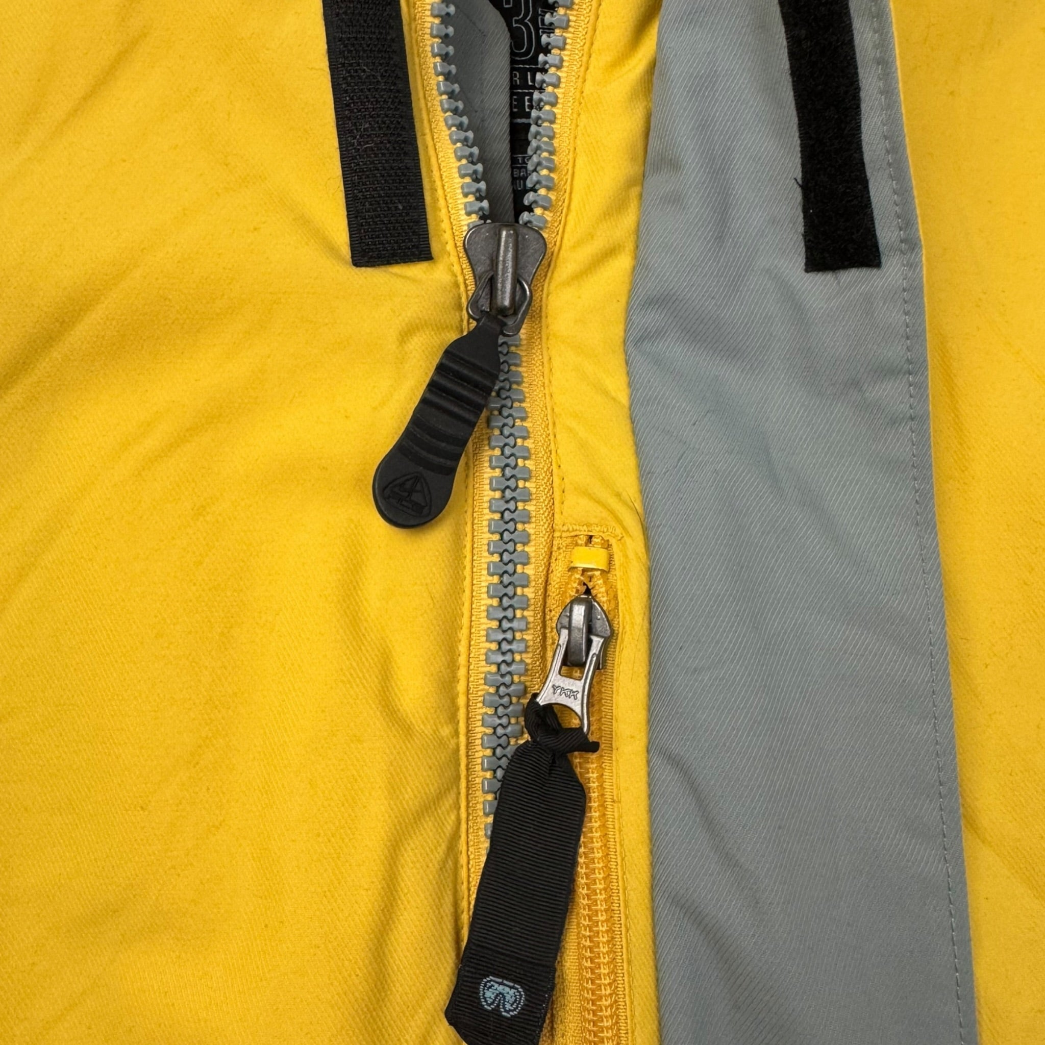 Vintage Nike ACG 2-Tone Snowboard Jacket Yellow