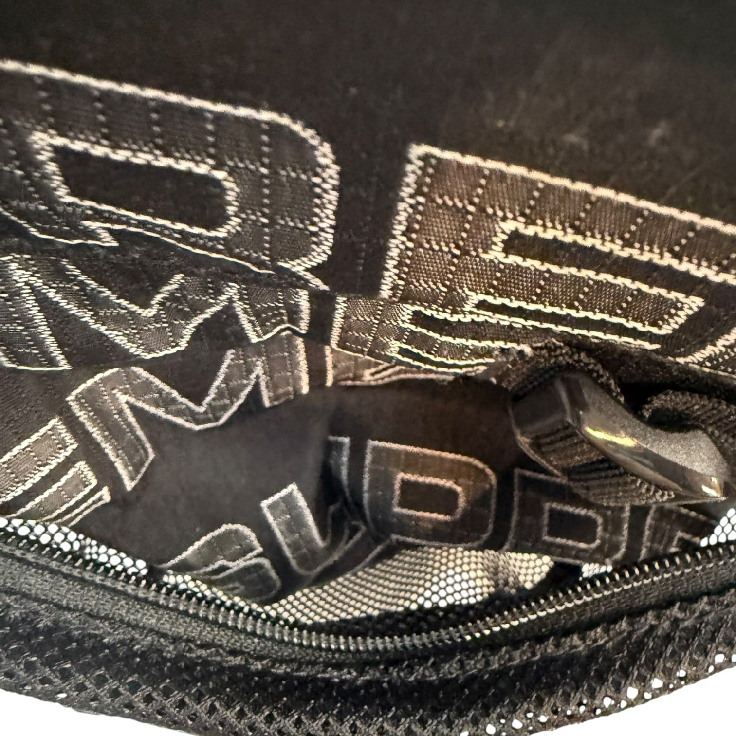 Supreme Sling Bag FW21 Black