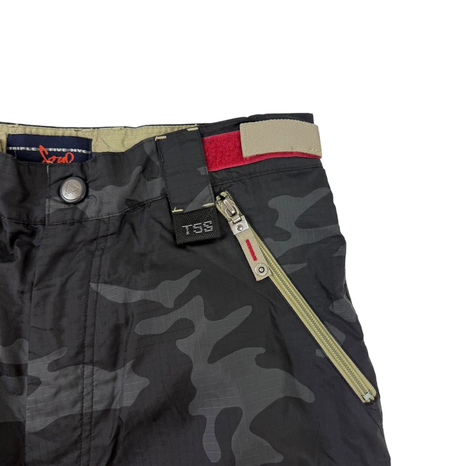 Vintage Y2K Triple 5 Soul Nylon Camo Pants