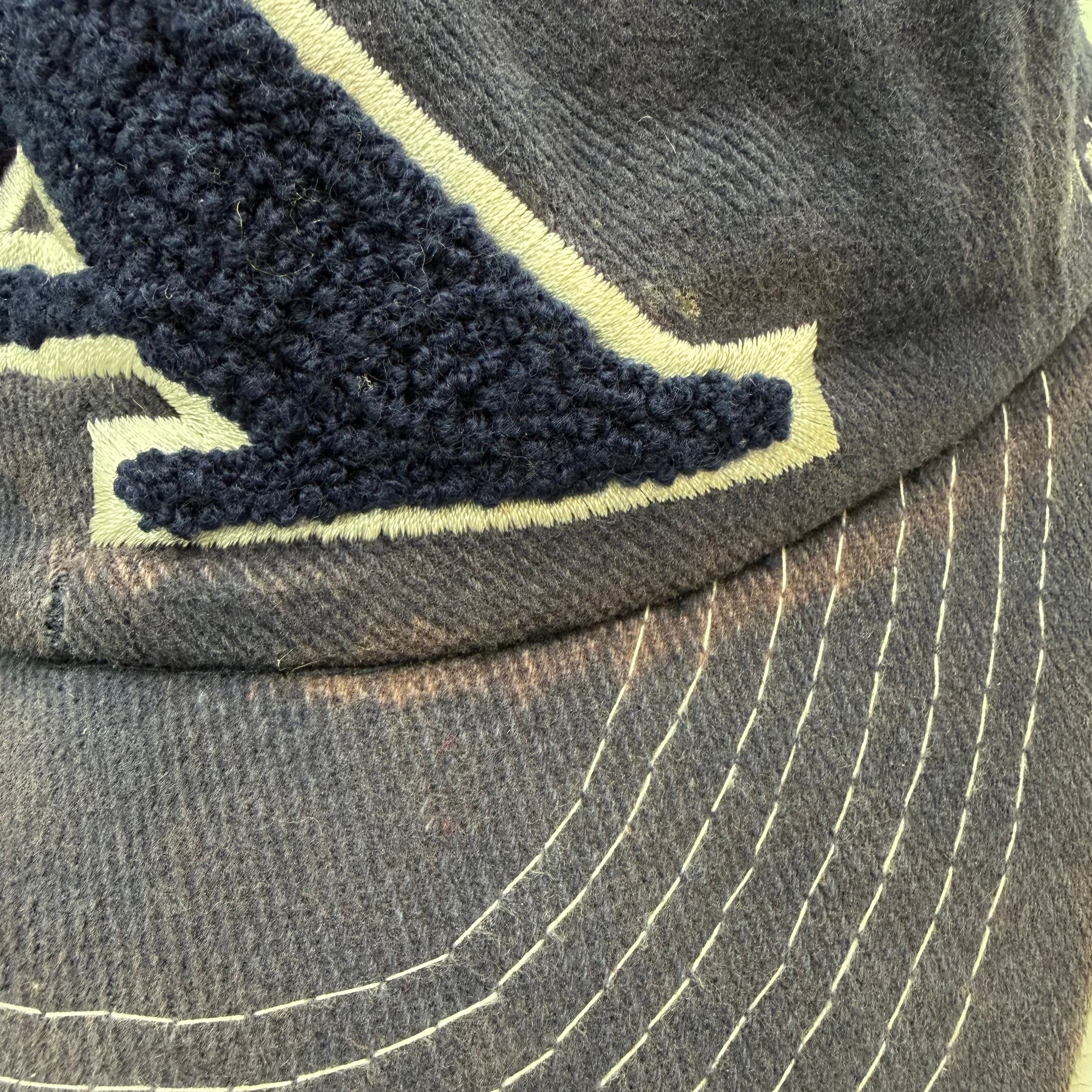 Vintage University Of Alberta Starter Chenille Logo Embroidered Hat Navy