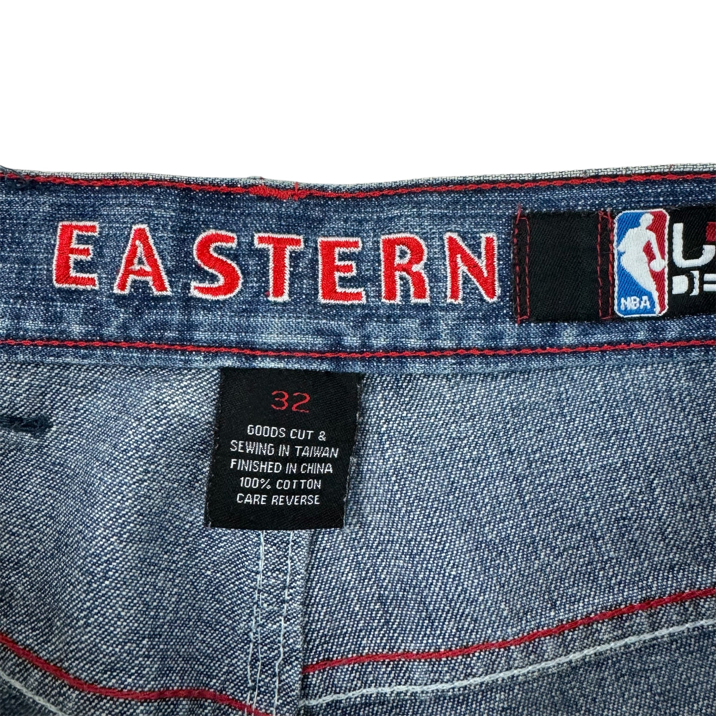 Vintage Y2K NBA Dunk Denim Eastern Conference Logo Patch Denim Jeans