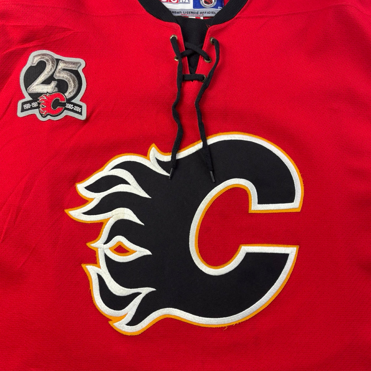 Vintage CCM Calgary Flames Mike Vernon NHL Home Jersey
