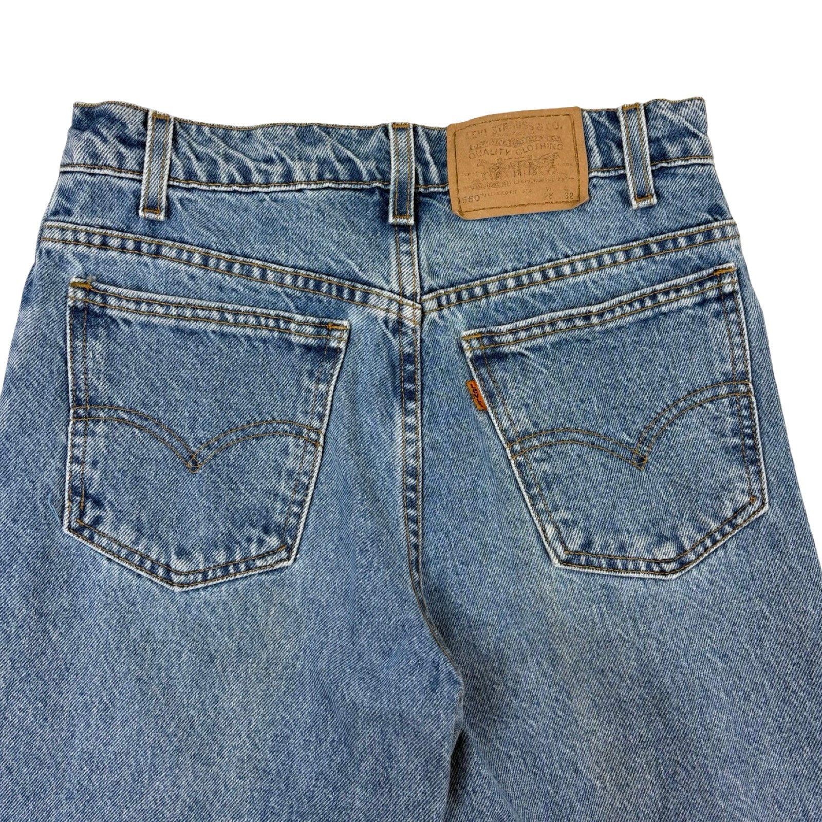 Vintage Levi’s 550 Relaxed Fit Medium Wash Denim