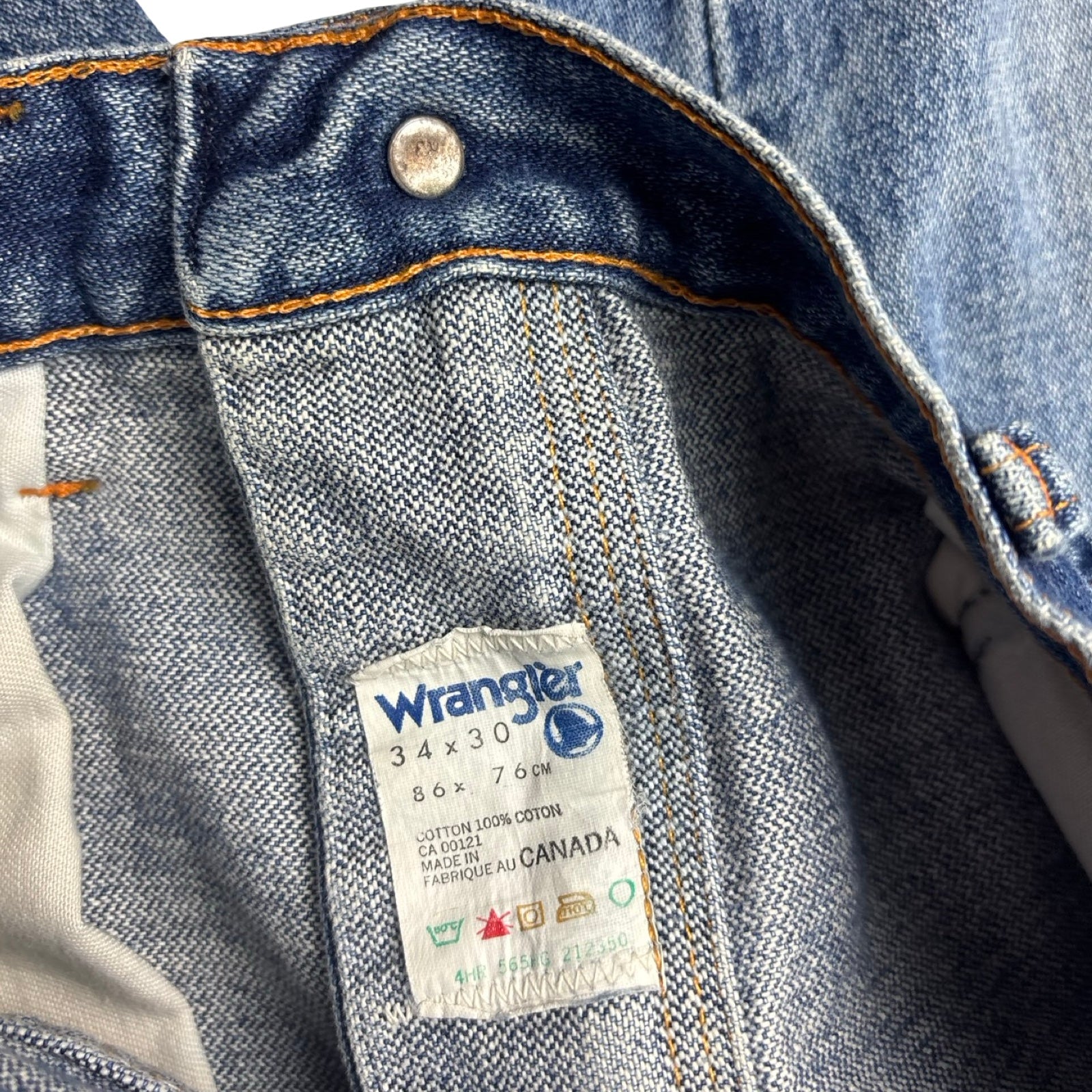 Vintage Wrangler Medium Wash Jean