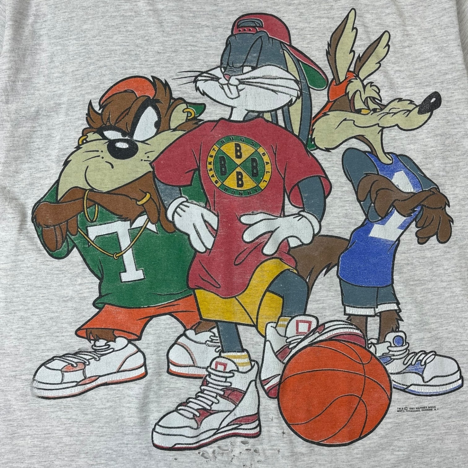 Vintage 1993 Looney Tunes Cross Colours Basketball T-Shirt Grey