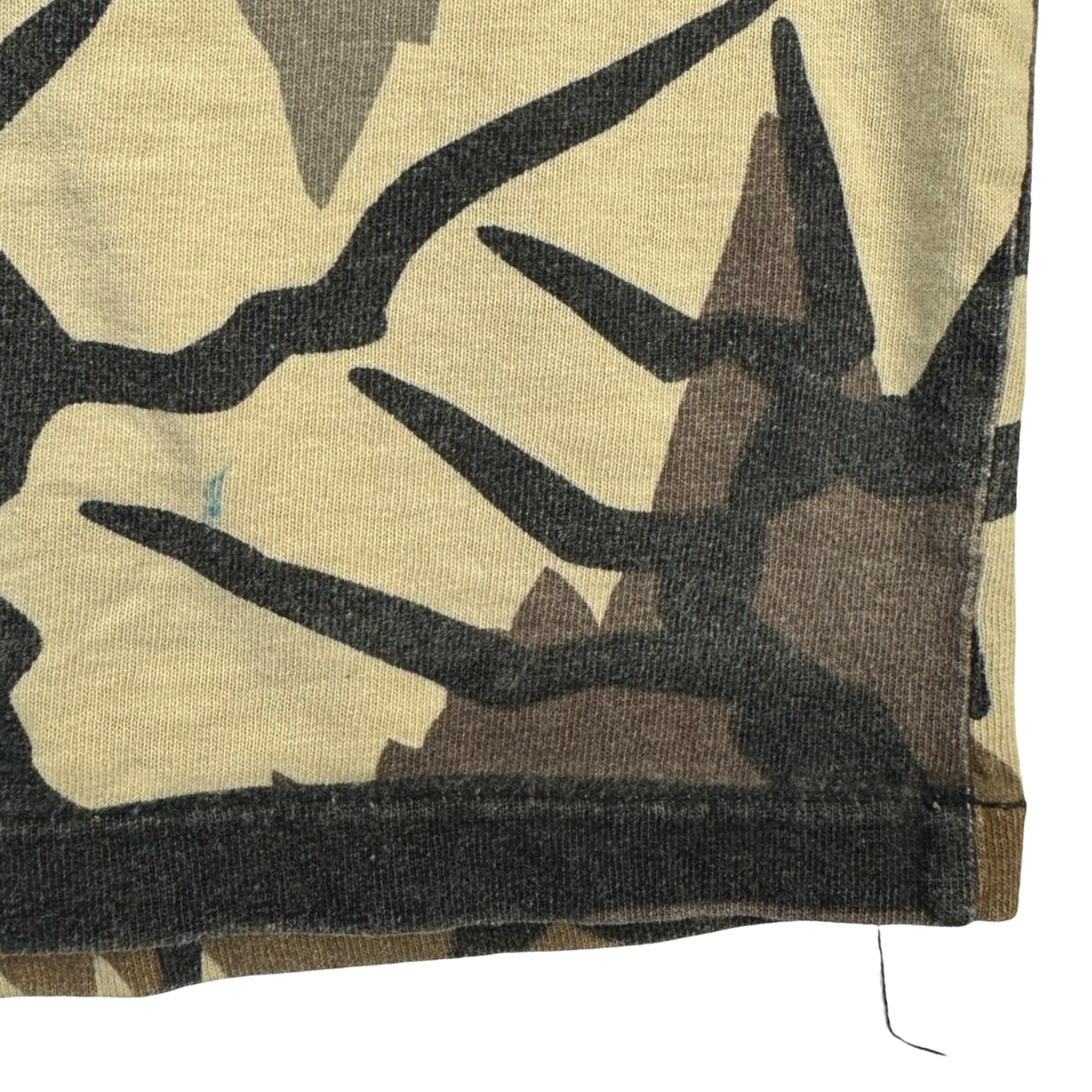 Vintage 90s Predator Camo Pocket Longsleeve