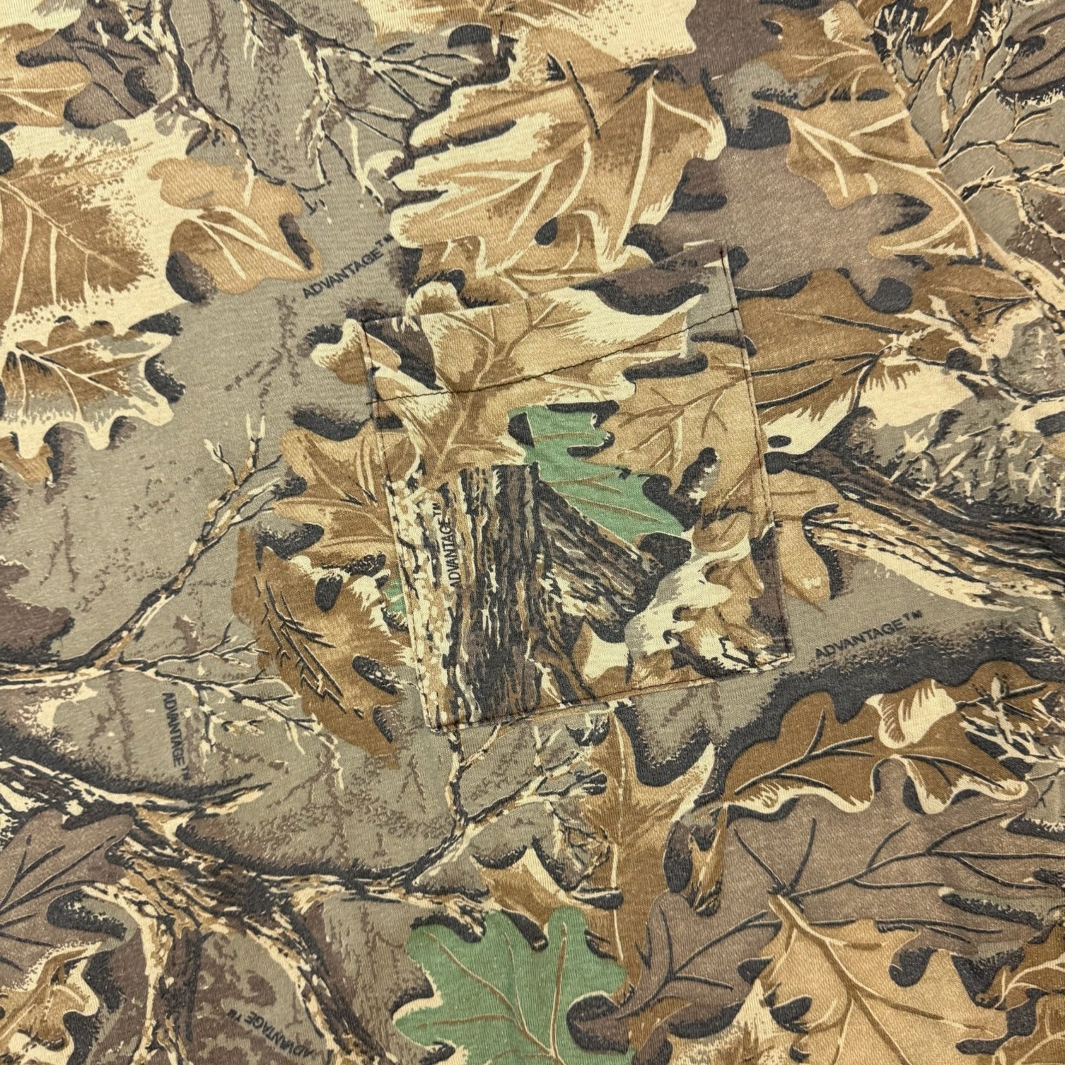 Vintage Advantage L/S Tee Camo