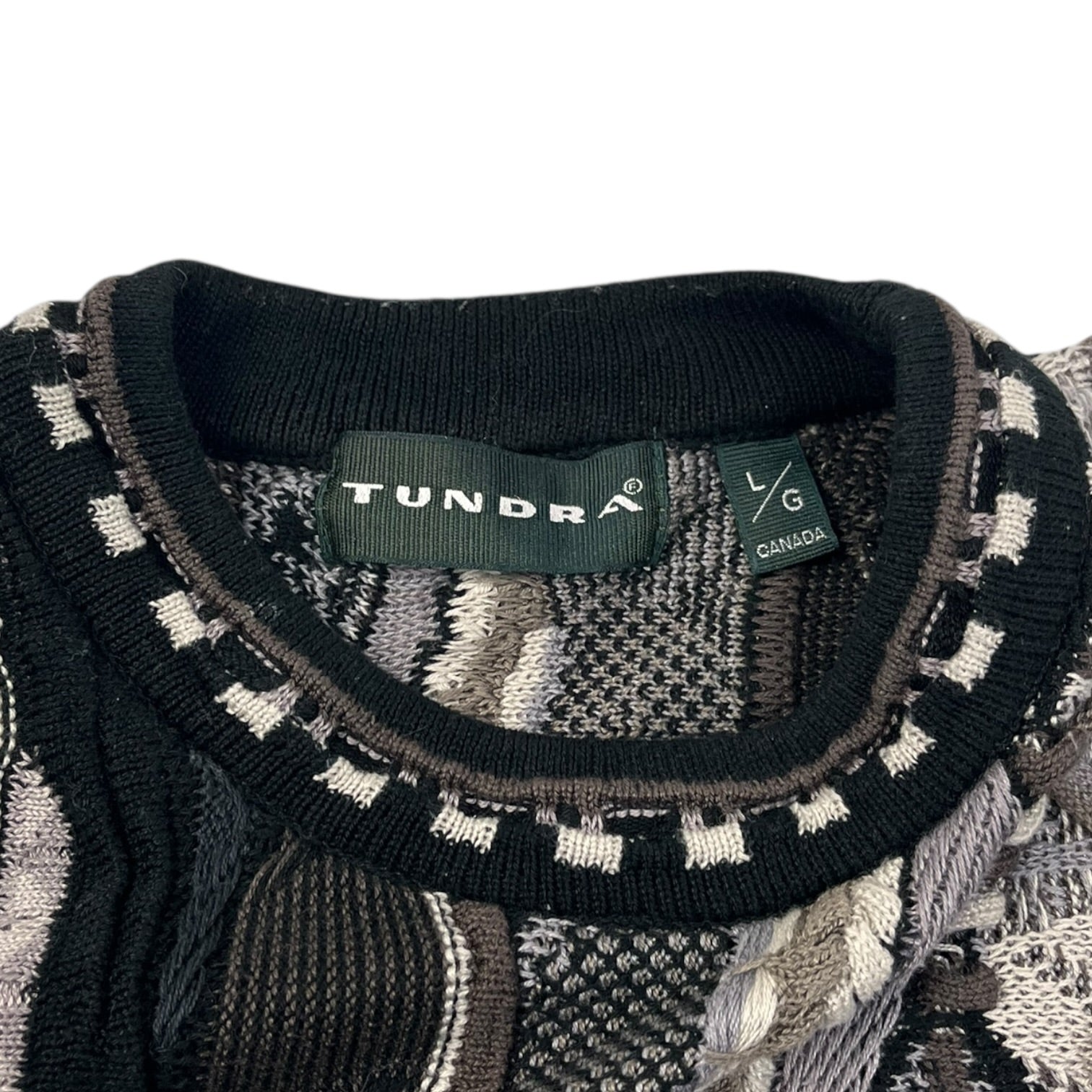 Vintage Tundra 3D Knit Sweater Black/Grey