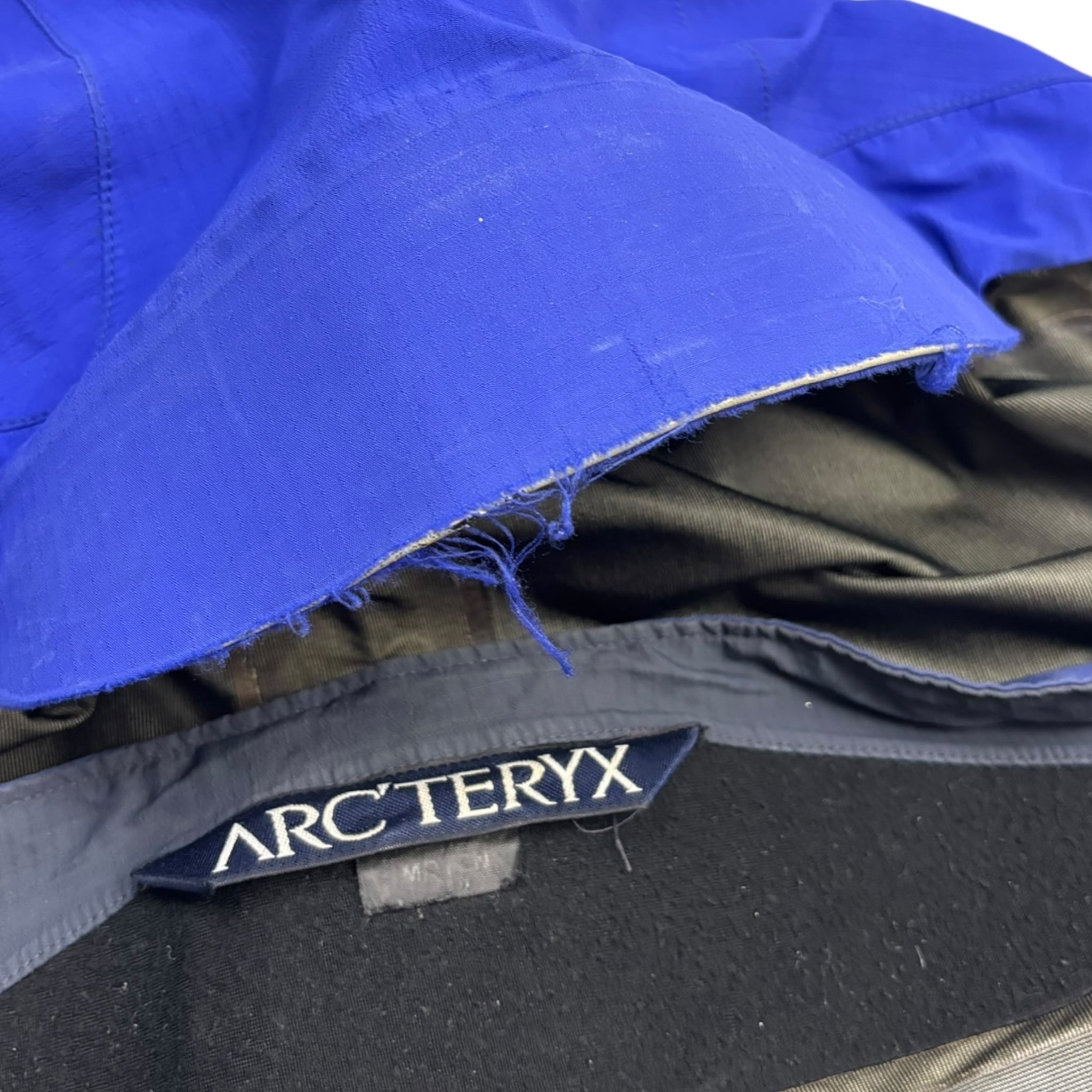 2001 Arc’teryx Theta AR Jacket Sapphire Blue