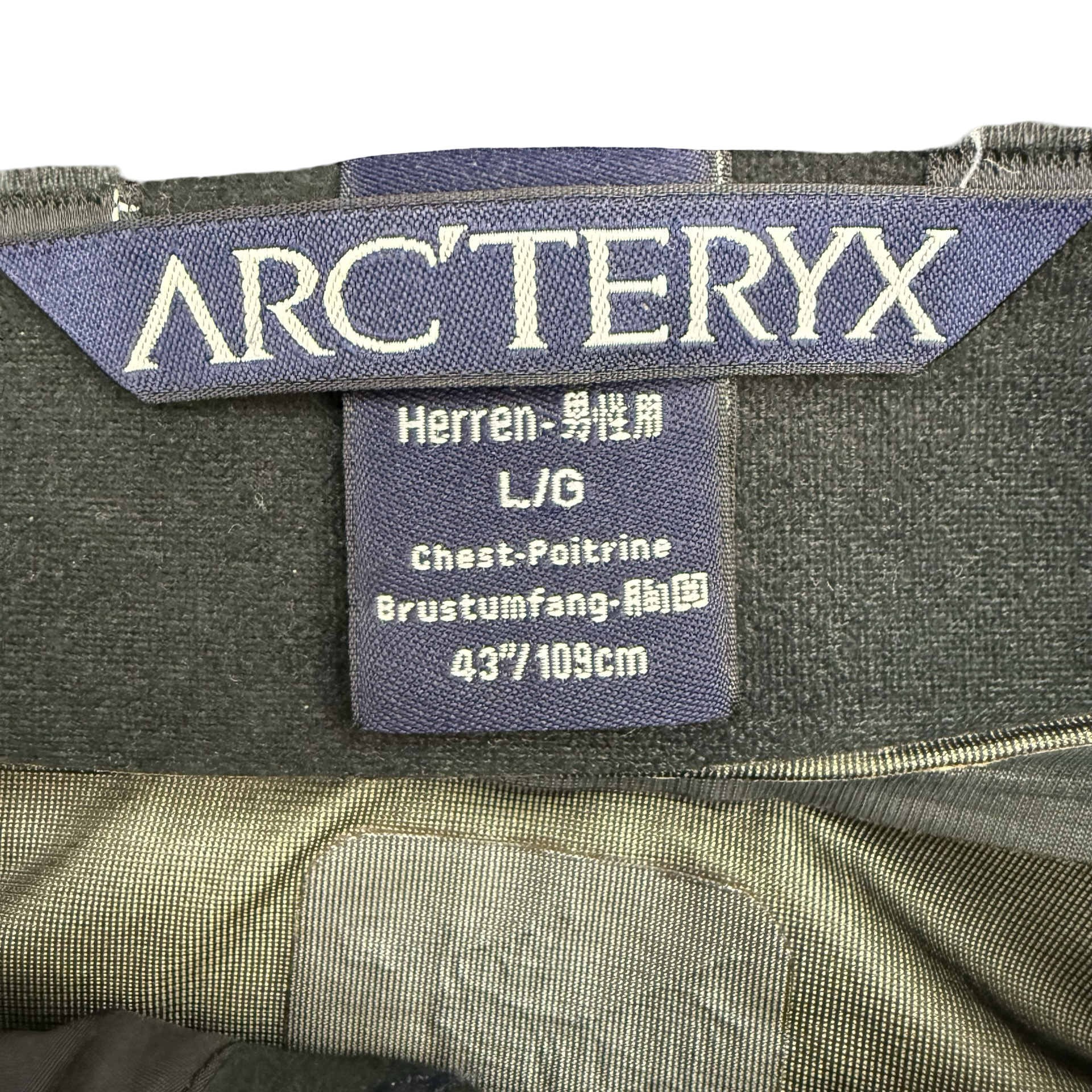 Arc’teryx Leaf Alpha SV Gen 1 Black (2004)