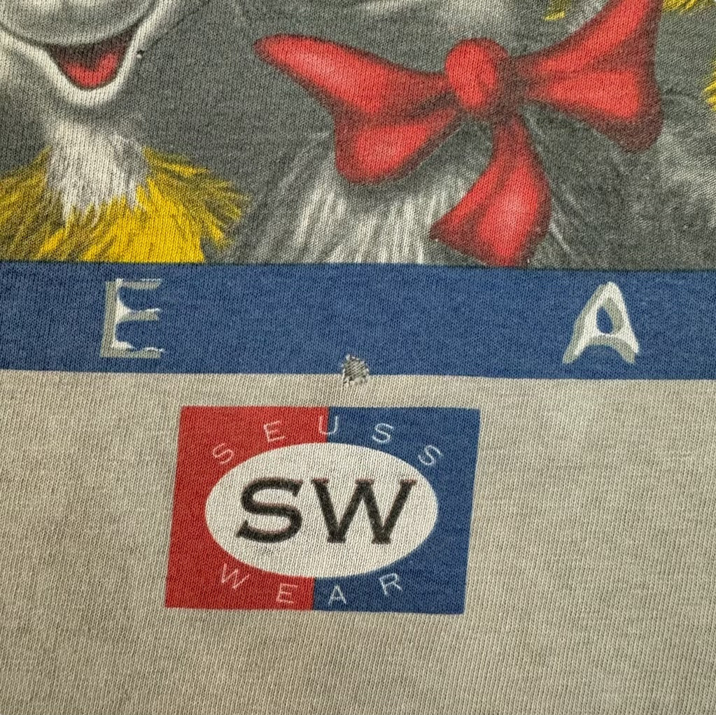 Vintage 1997 Seuss Wear T-Shirt Grey