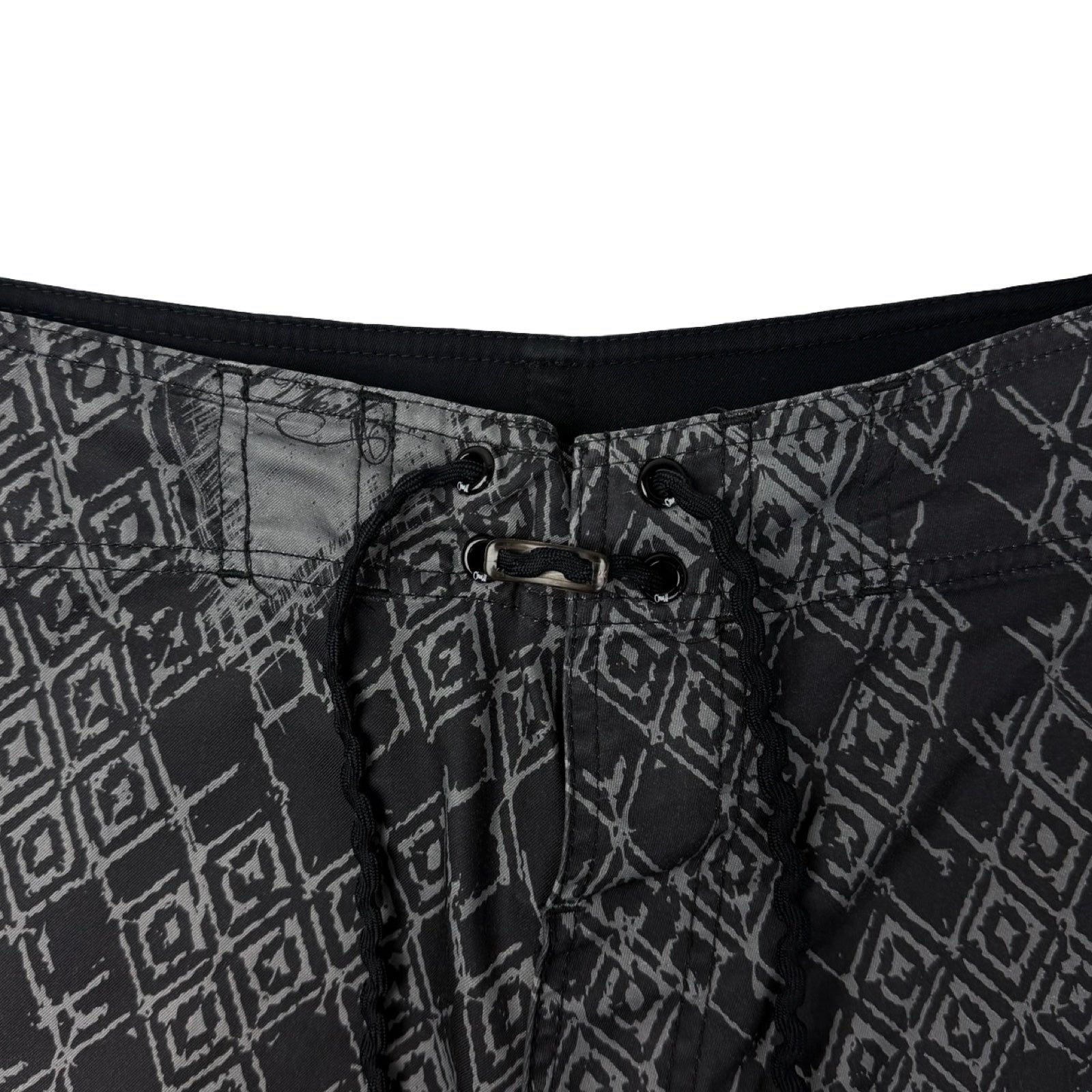 Vintage Y2K O’Neill Diamond Board Shorts Black/Grey