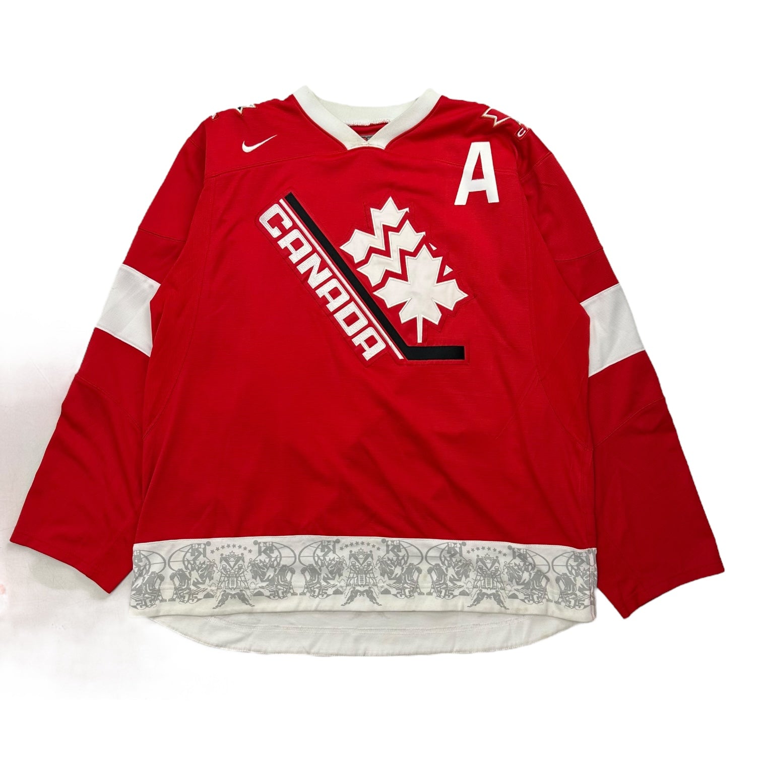 Vintage Nike Team Canada Hockey Team Connolly Jersey