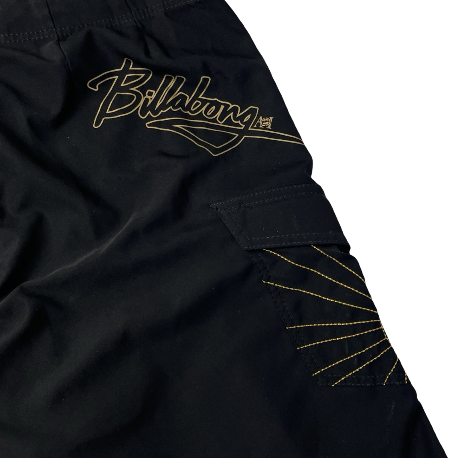 Vintage Y2K Billabong Rising Sun Shorts Black Gold