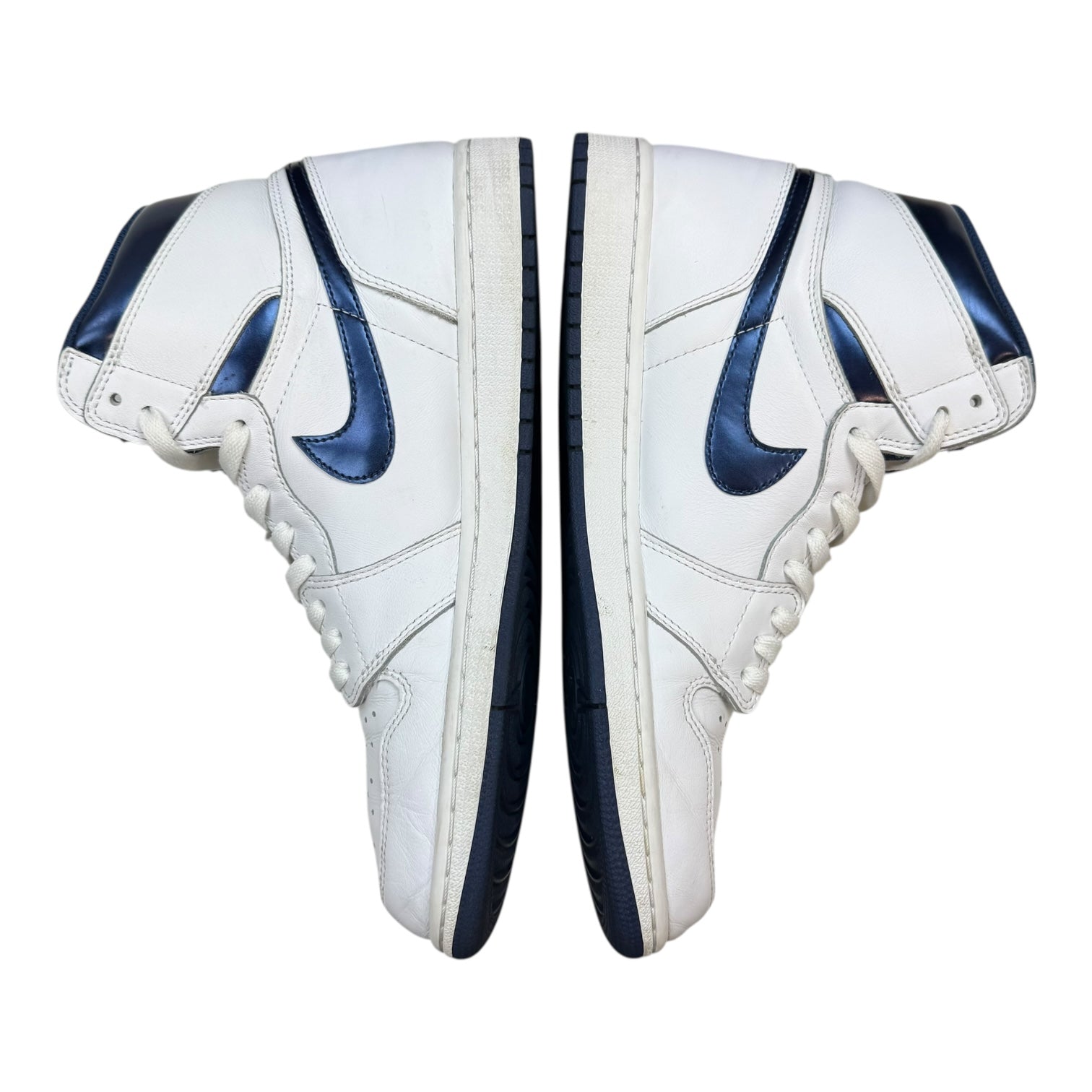 Jordan 1 Retro High Metallic Navy 2016 (Used)