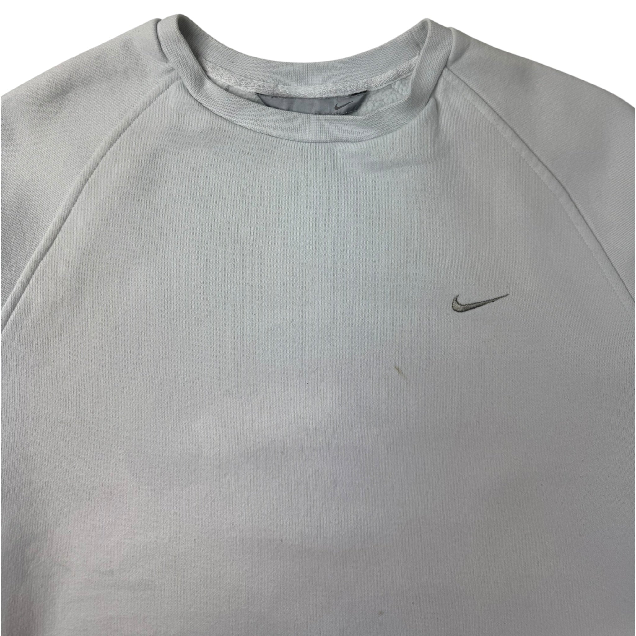 Vintage Y2K Nike Pocket Swoosh Crewneck White