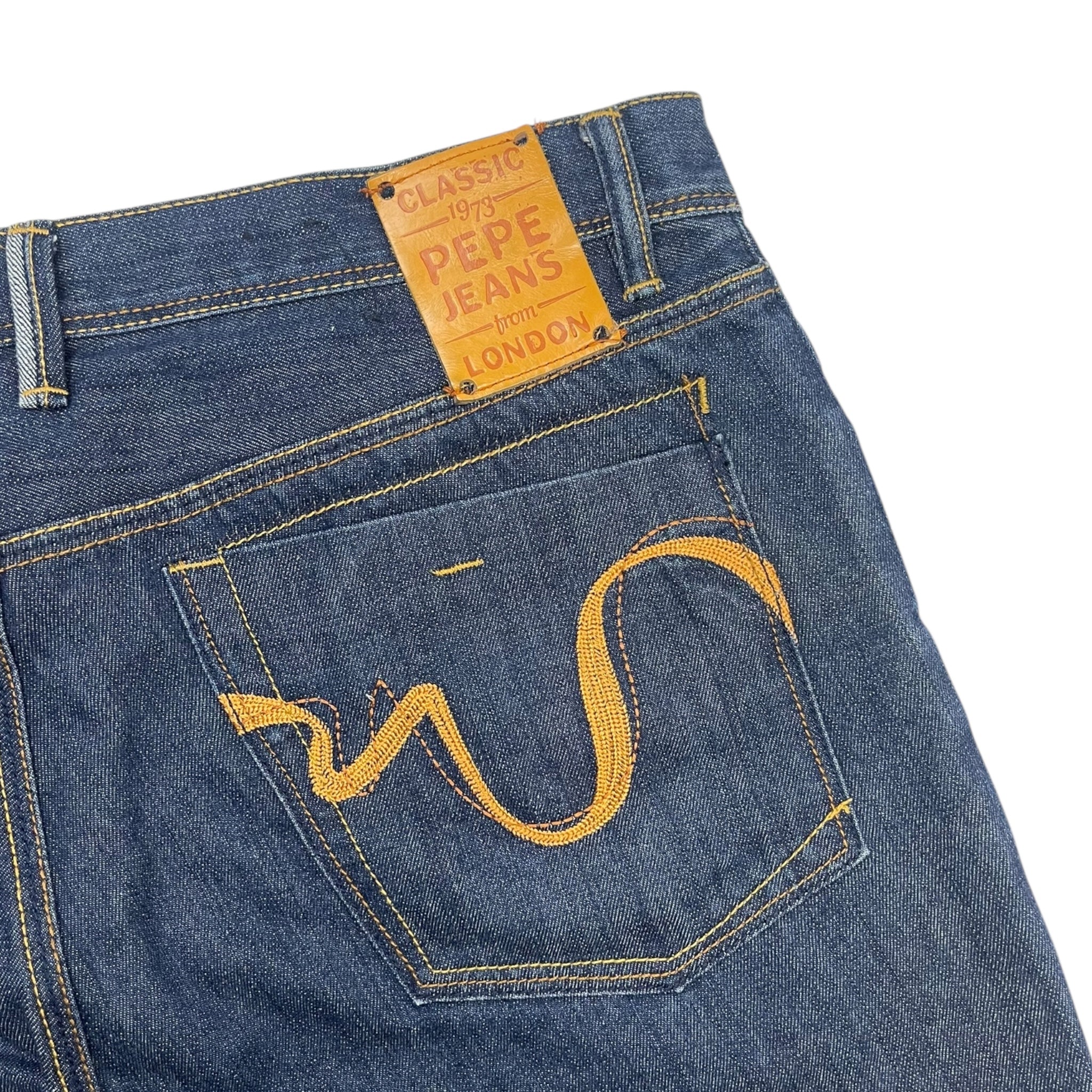 Vintage Y2K Pepe Baggy Jeans Dark Washed