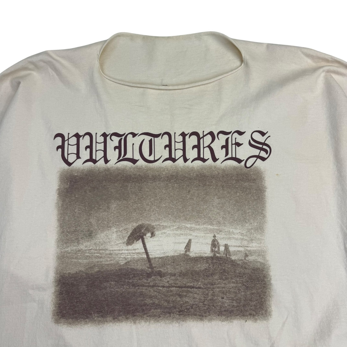 YZY Vultures L/S Tee White