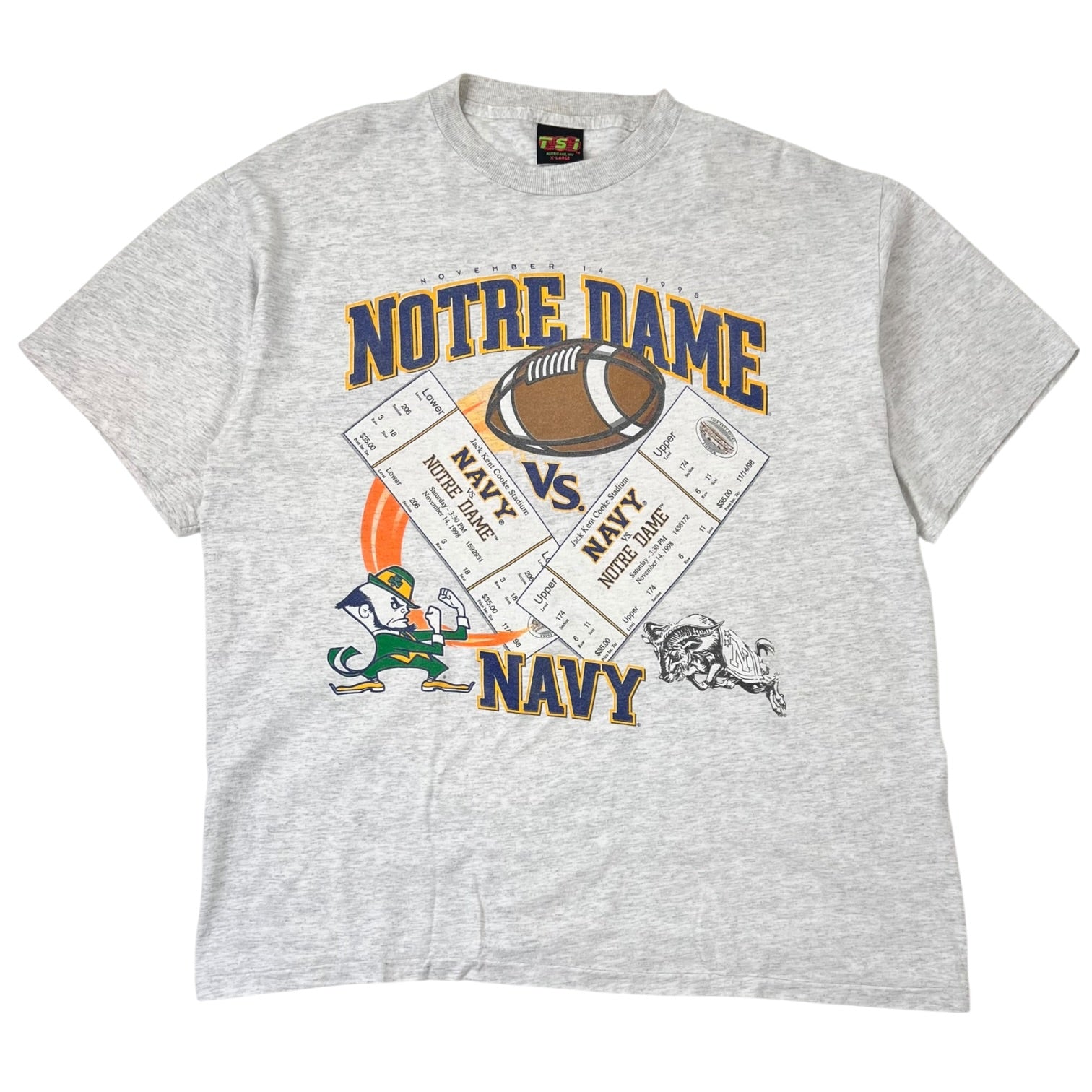 Vintage Notre Dame Fighting Irish NCAA College Football T-Shirt