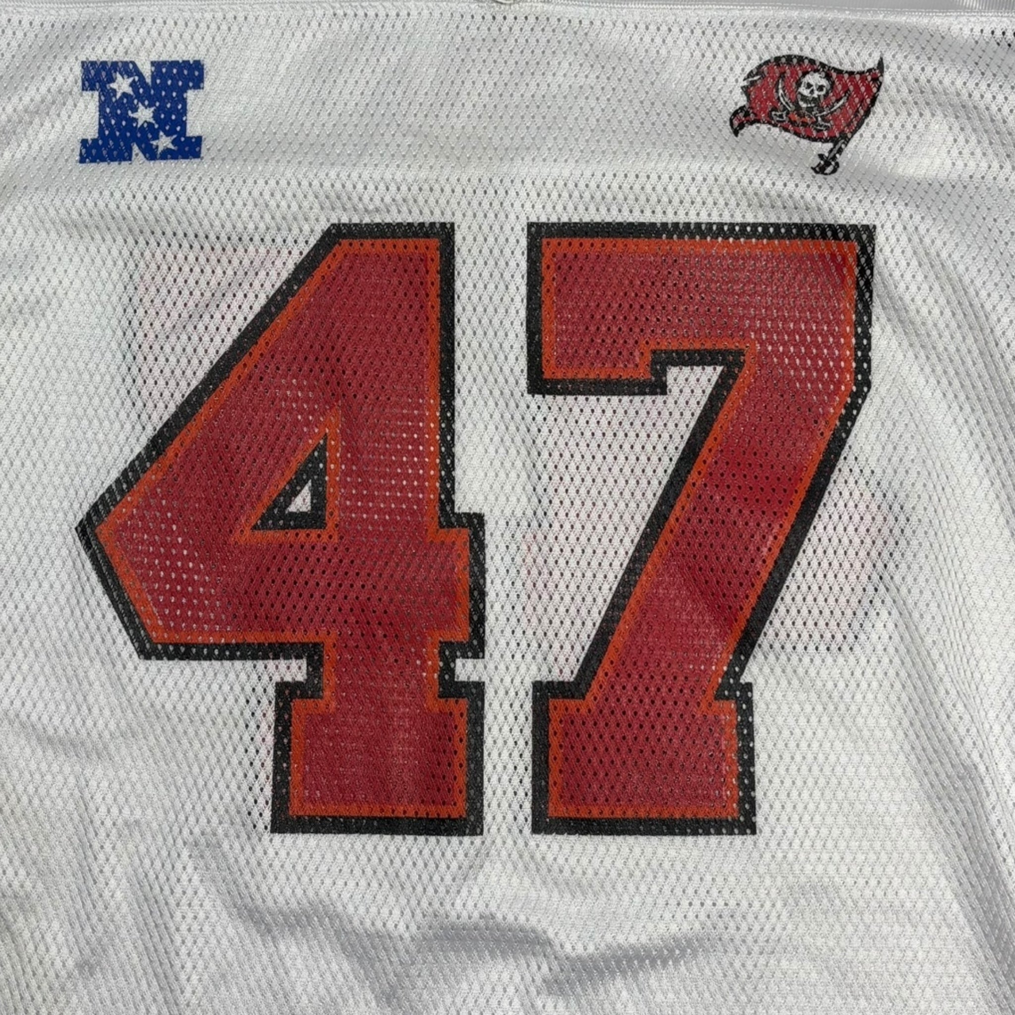Tampa Bay Buccaneers Lynch Jersey
