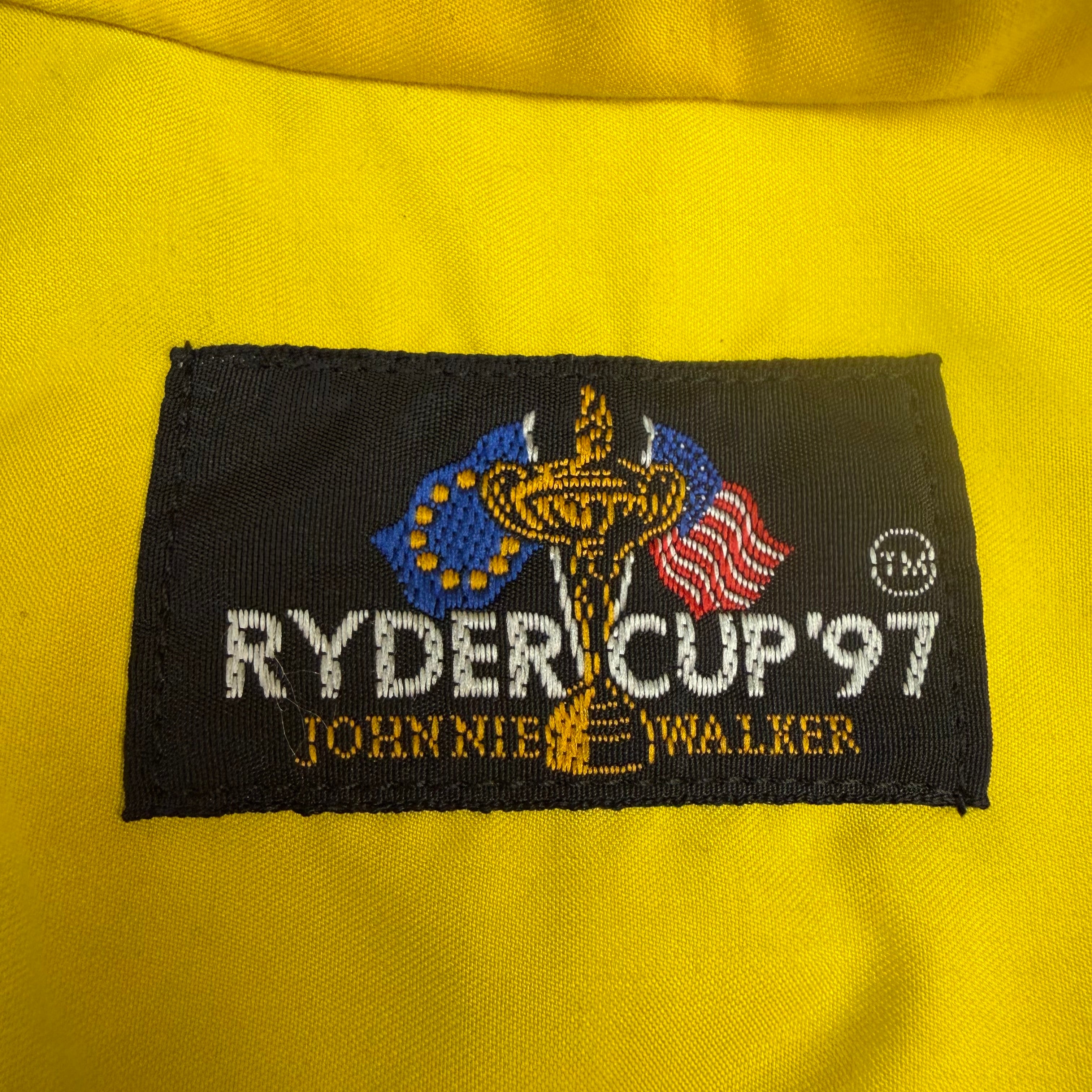 1997 Johnnie Walker Ryder Cup Embroidered Windbreaker Black