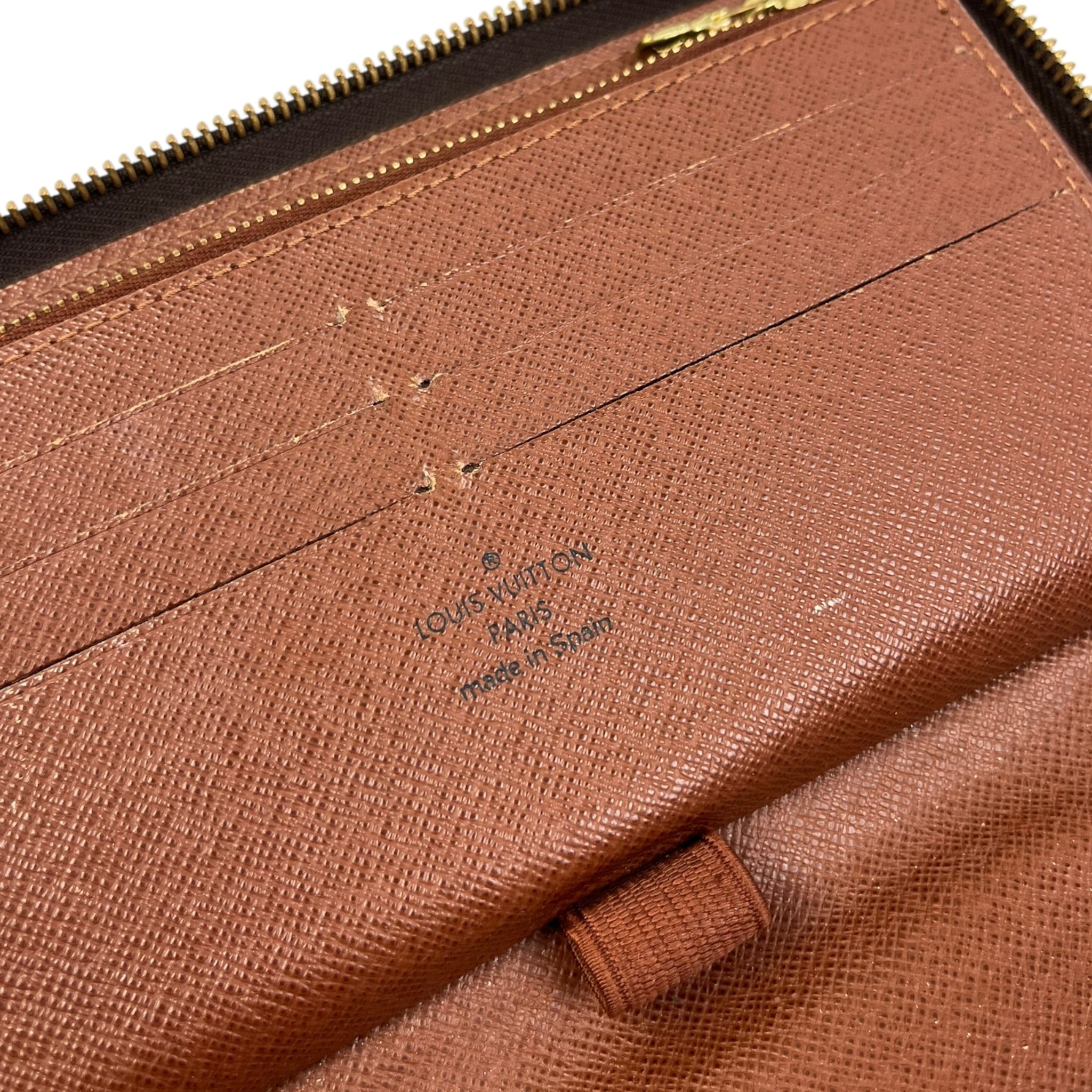 Louis Vuitton Zippy Organizer Monogram Wallet
