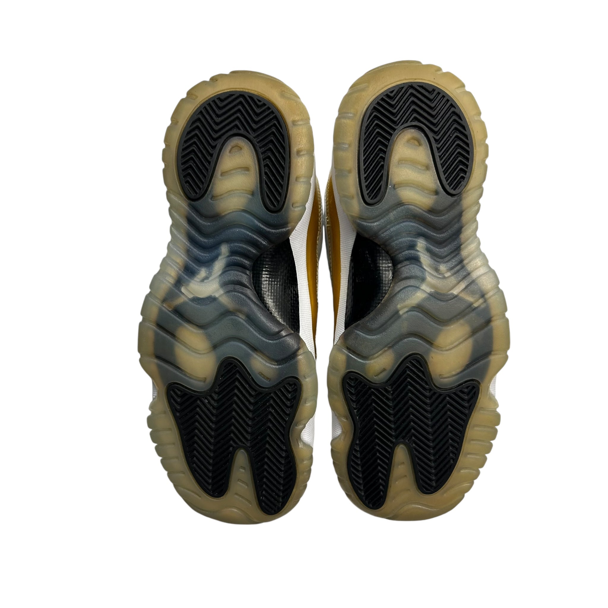 Jordan 11 Low Closing Ceremony (Used) (STEAL)