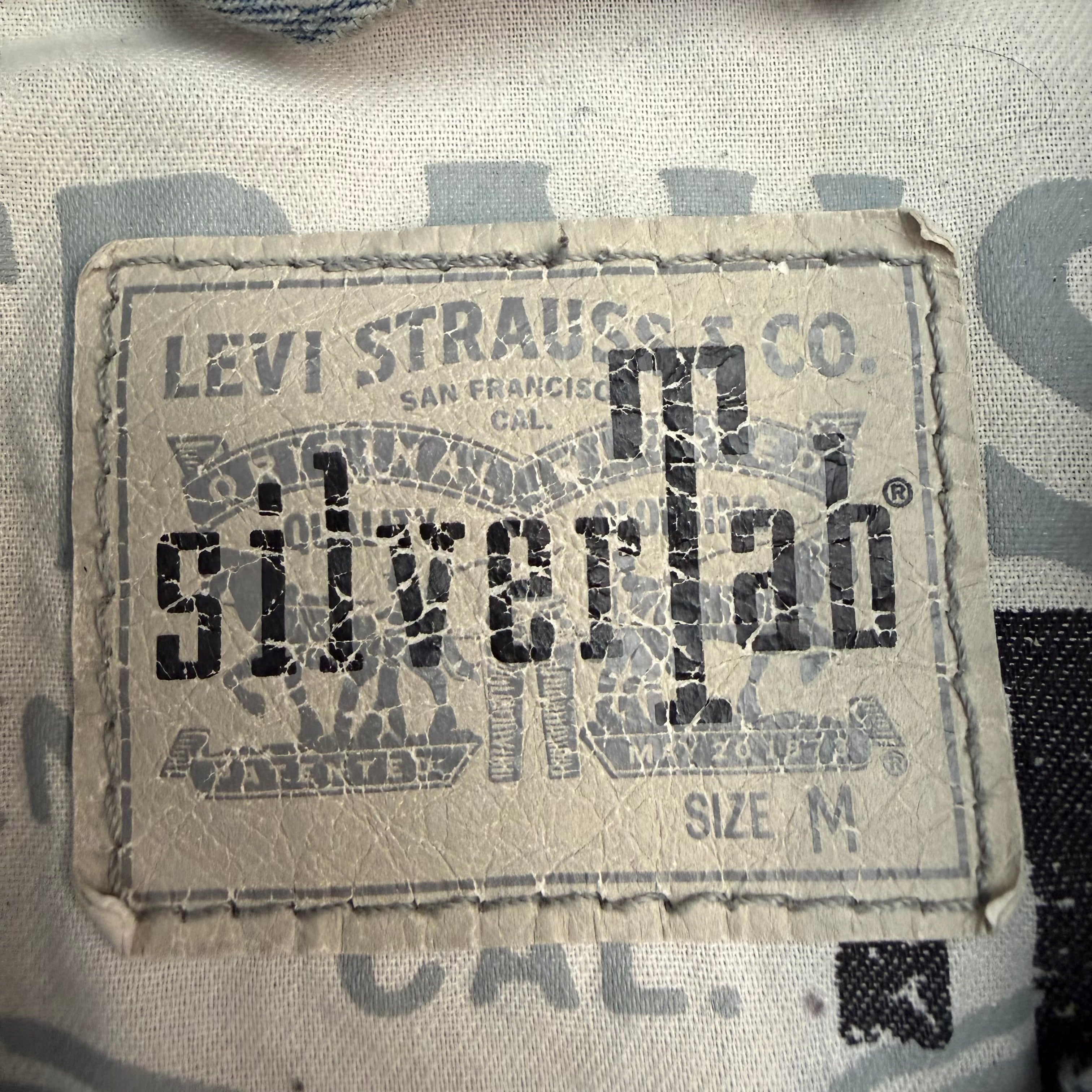 Vintage Levi’s Silver Tab Light Wash Denim Jacket Blue
