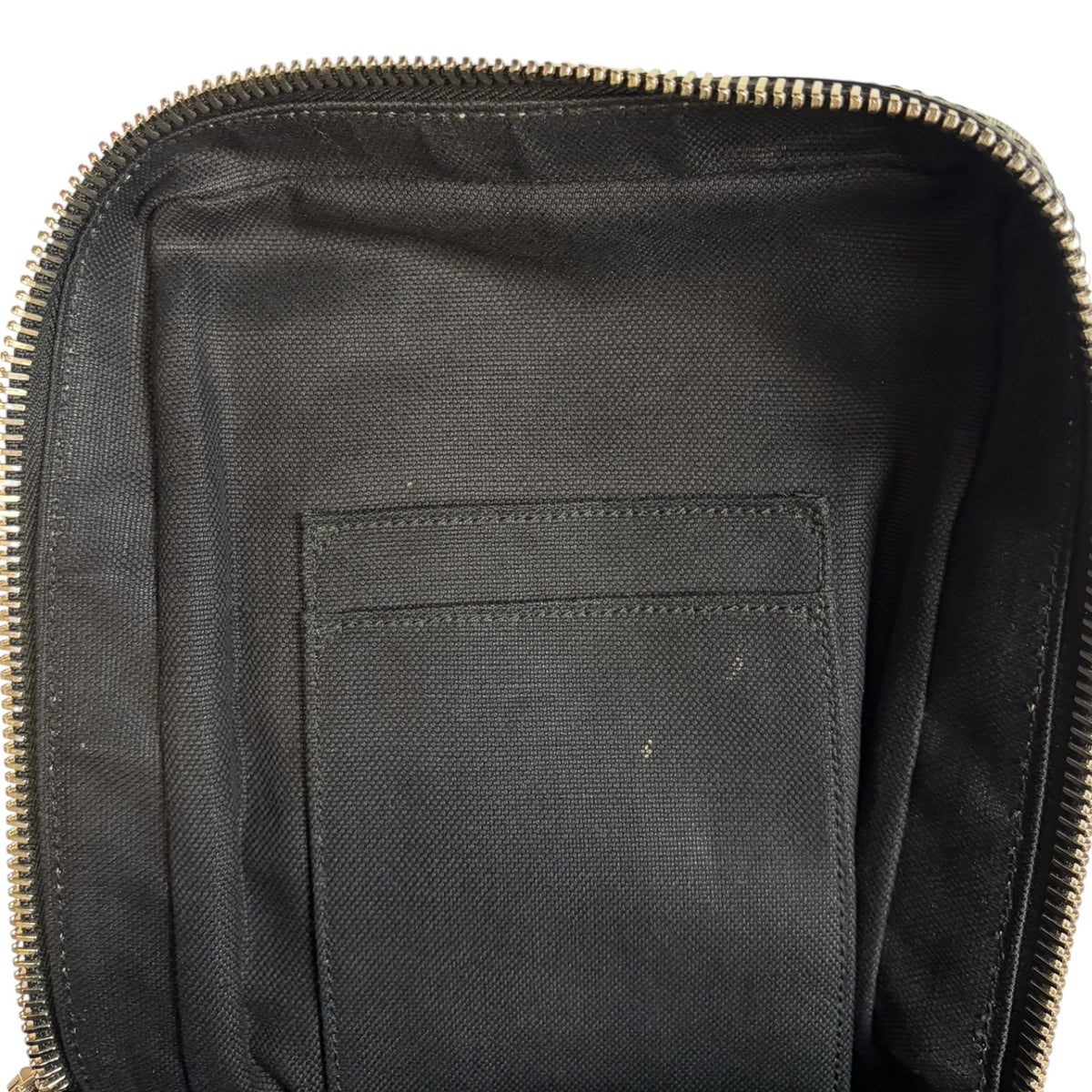 Gucci Gg Supreme Leather Cross-body Bag Black