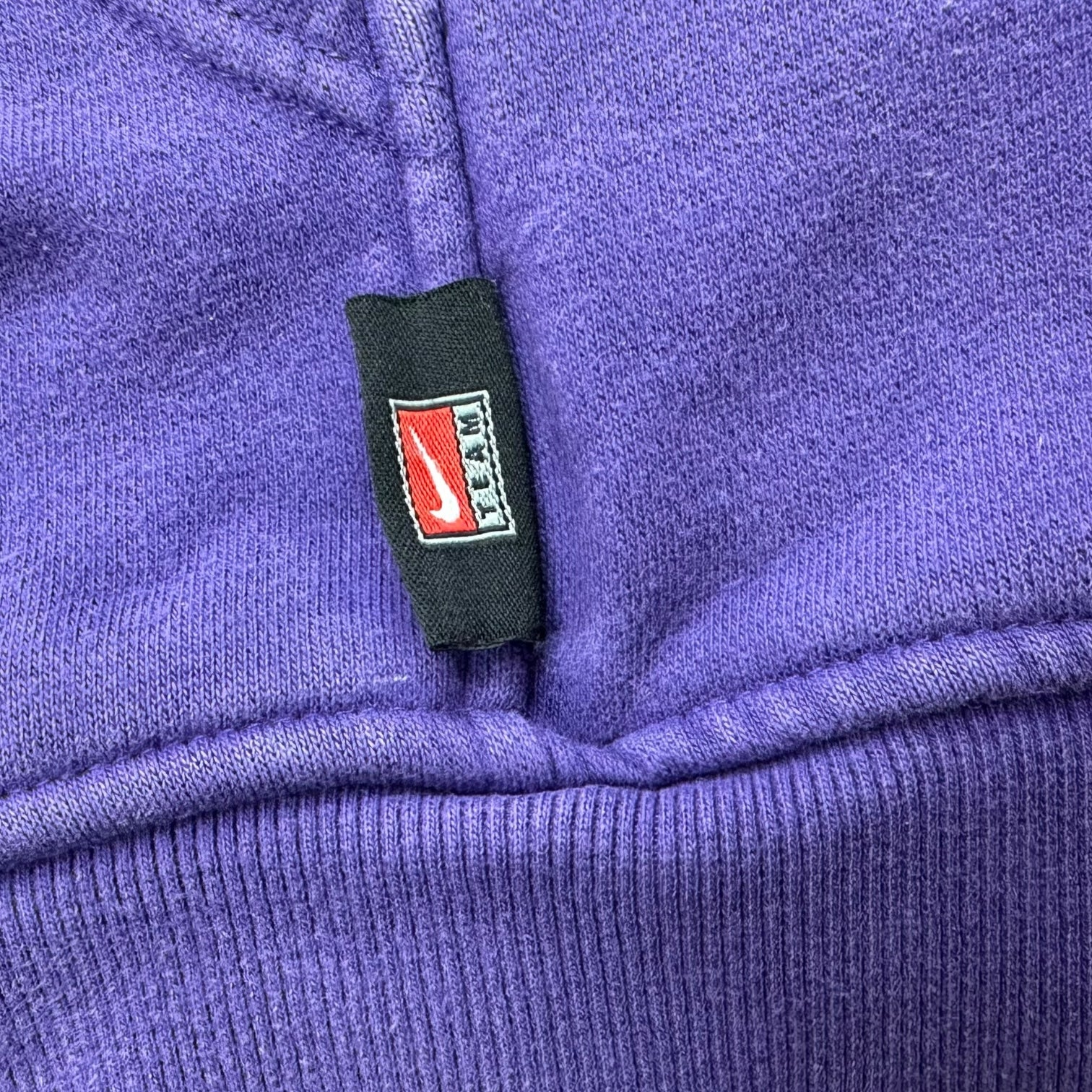 Vintage Nike Washington Huskies Hoodie Purple