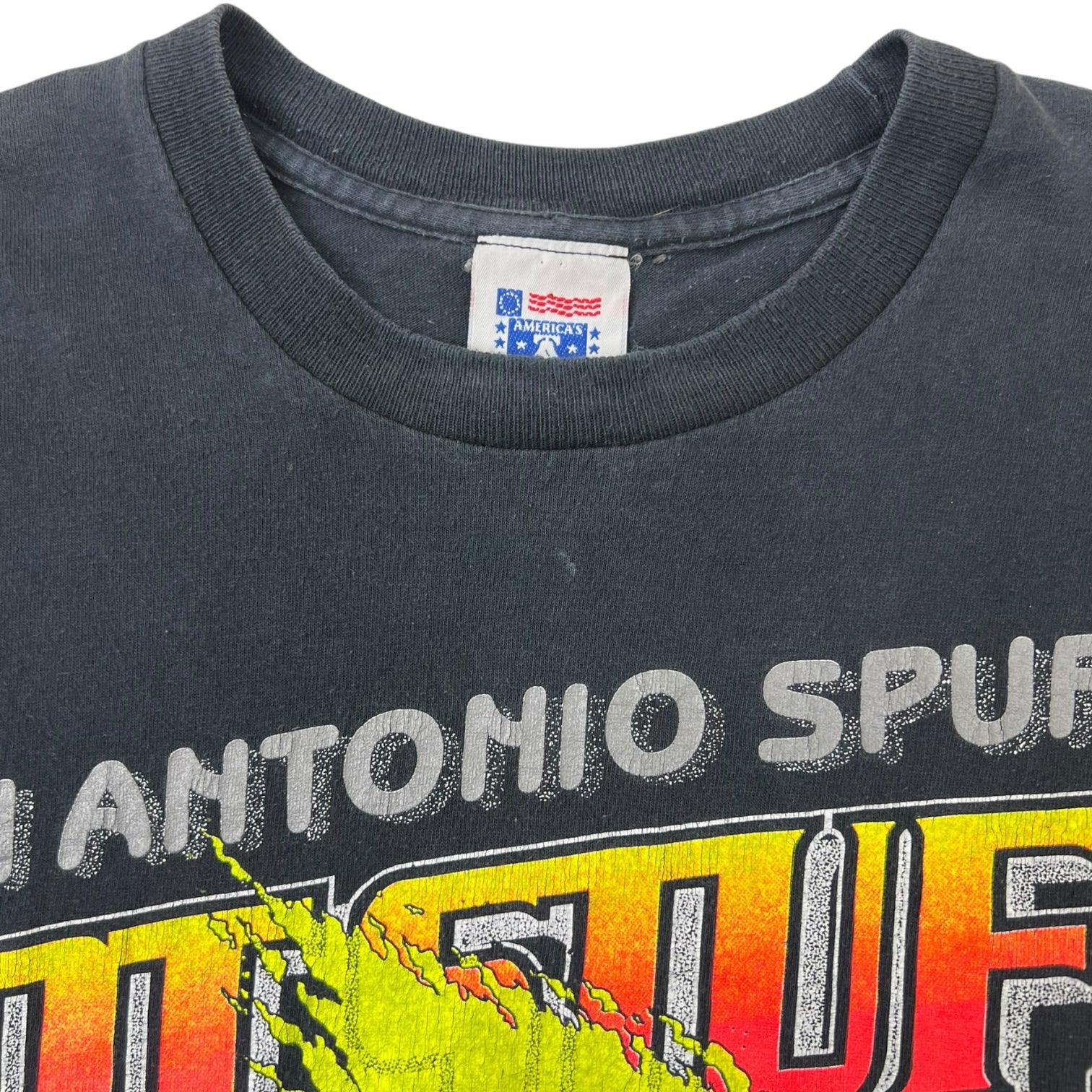 Vintage 1990s Spurs “Hot Stuff” T-Shirt Black