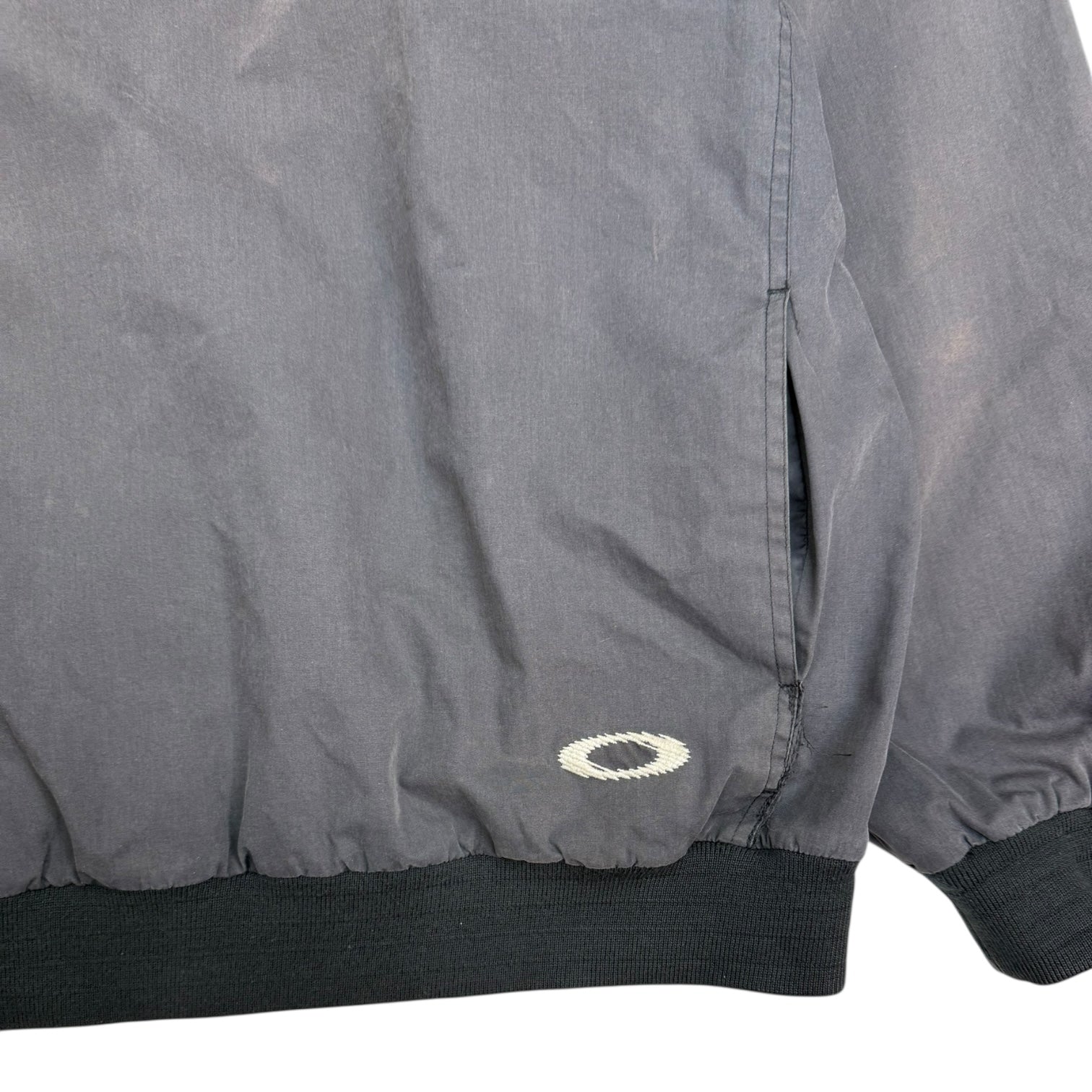 Vintage Oakley Pullover Windbreaker Faded Black