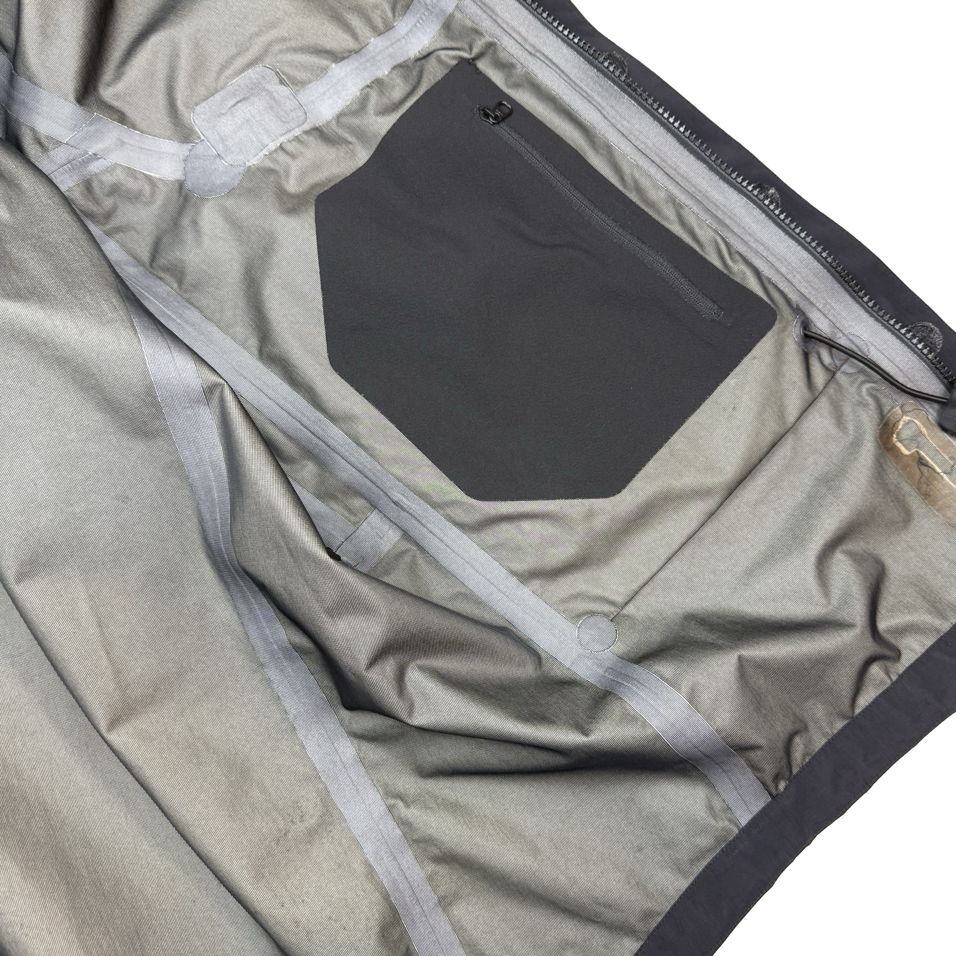 Arc’teryx Leaf Alpha SV Gen 1 Black (2004)