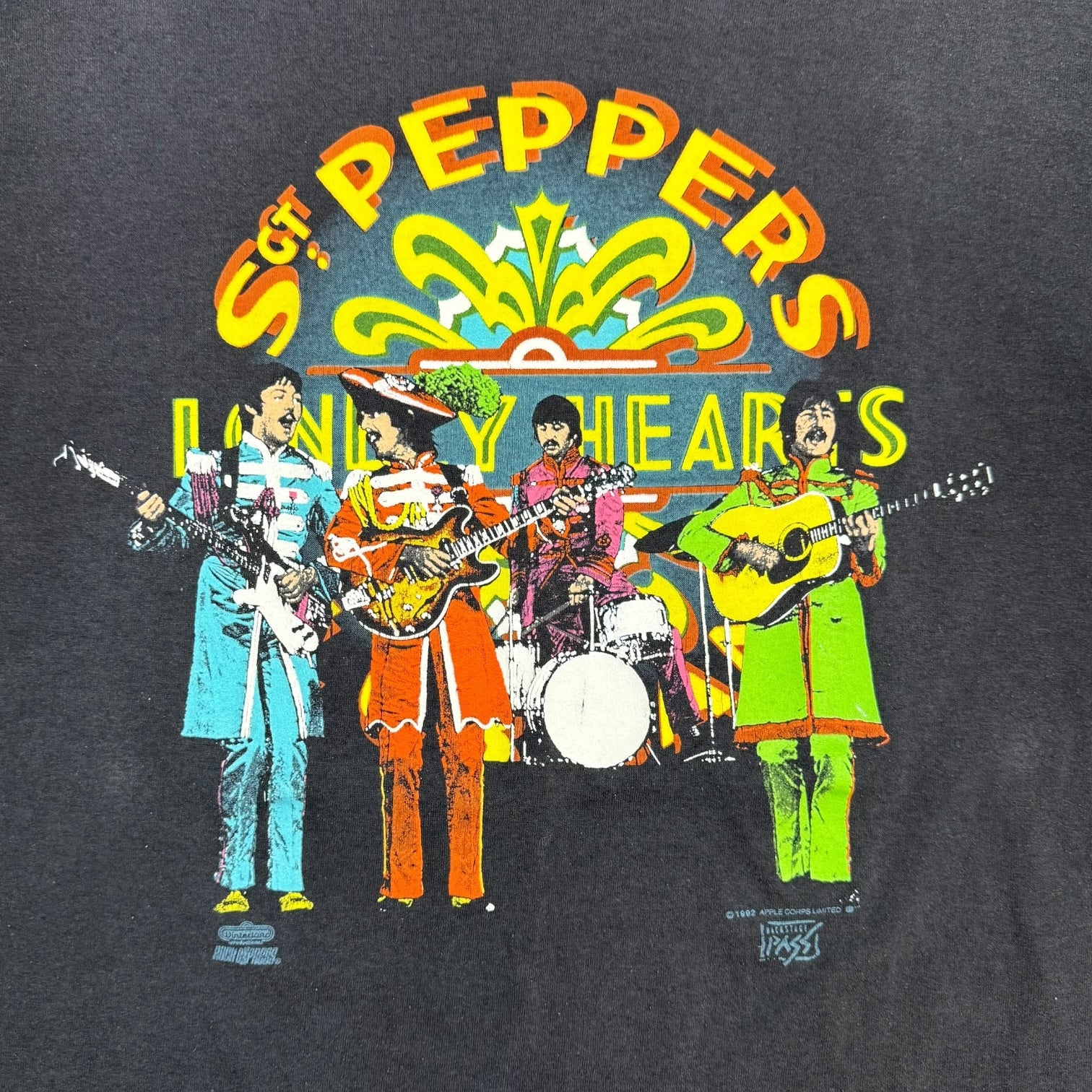 1992 The Beatles Sgt Peppers 25th Anniversary Tee Black
