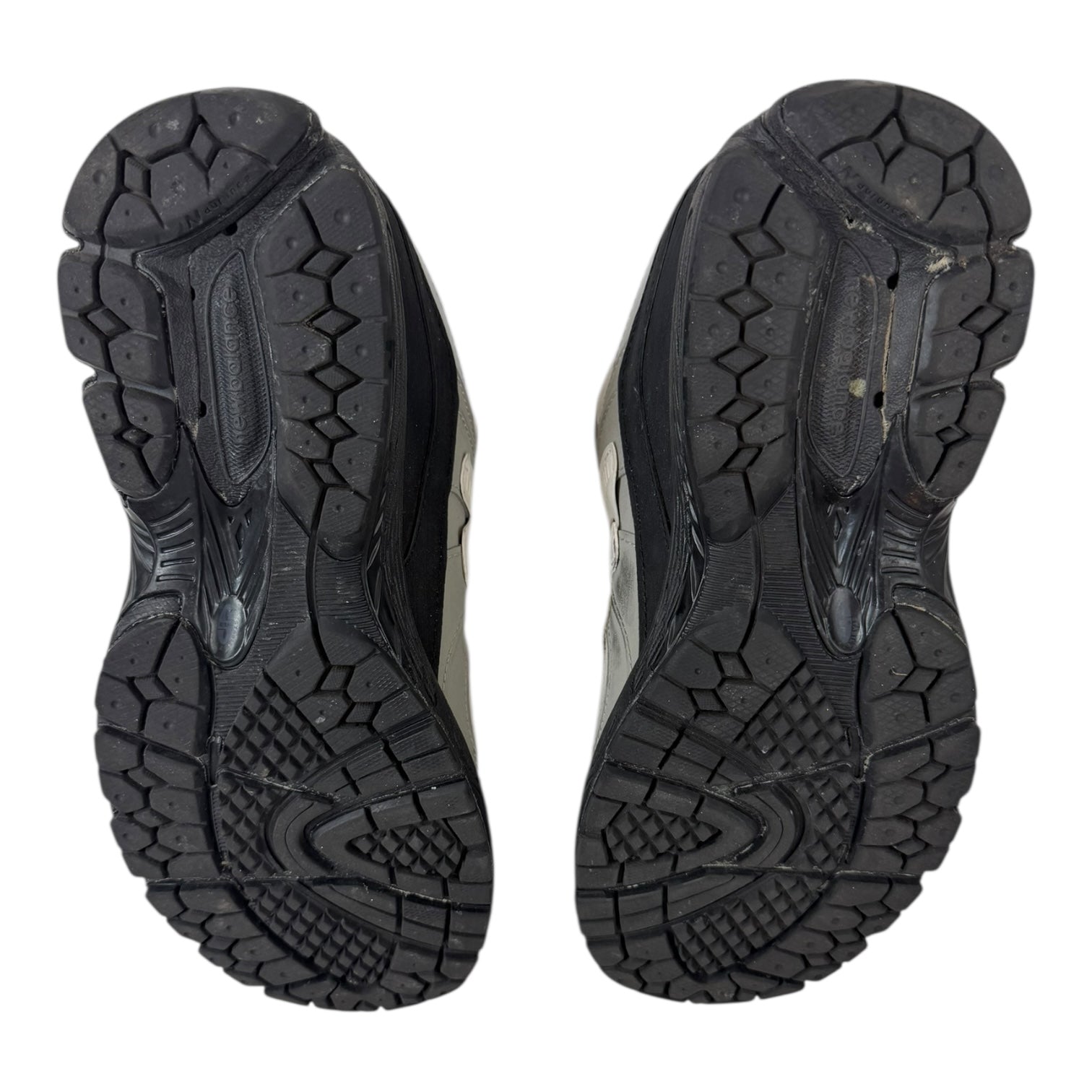 New Balance The Basement x 2002R Stone Grey (Used)