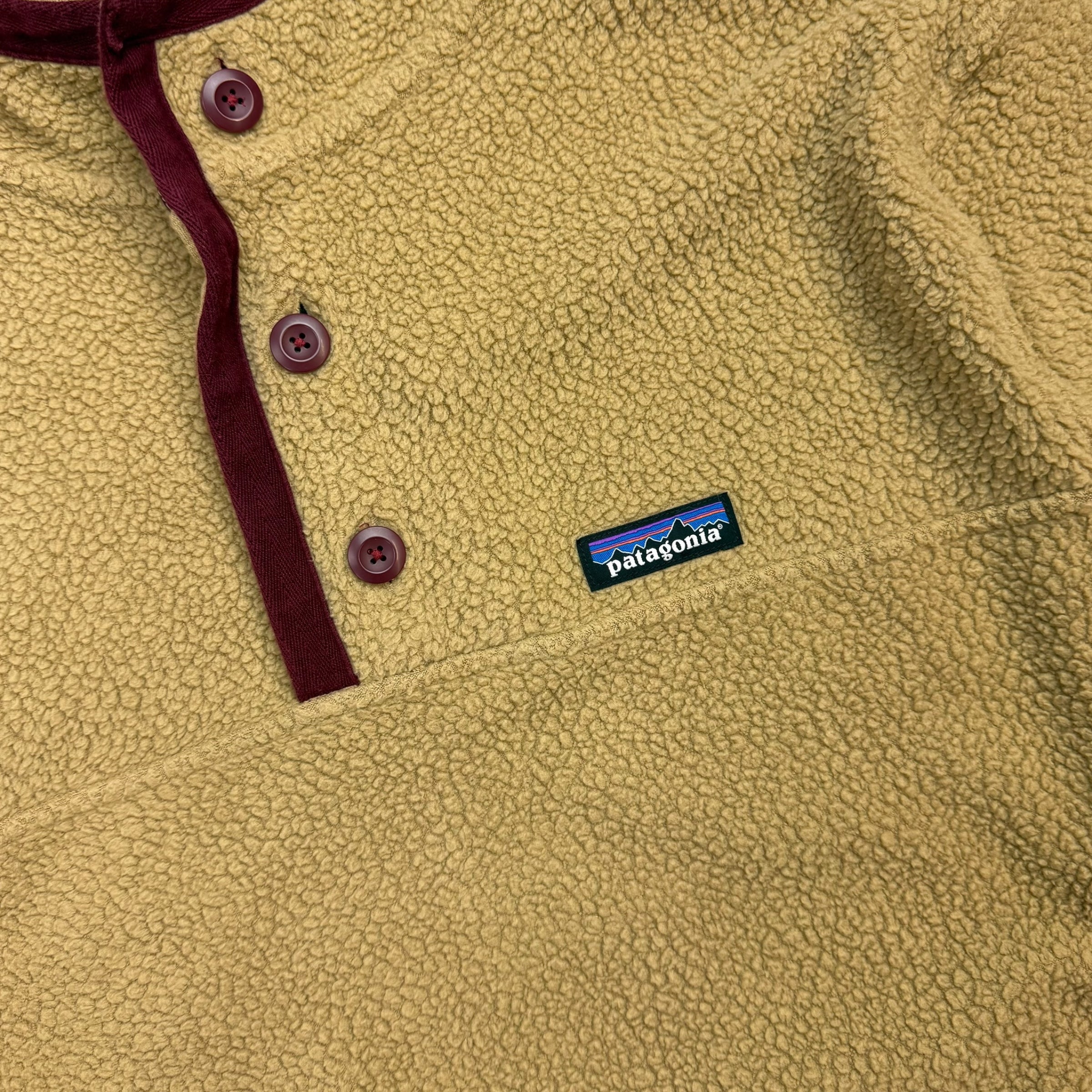 Vintage Patagonia Shearling Button Up Fleece Sweater Tan