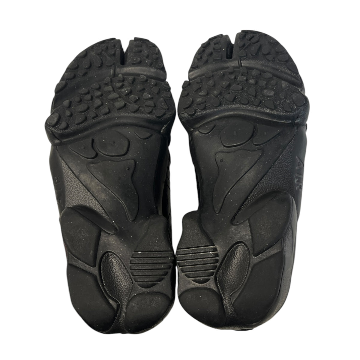 Nike Air Rift Leather Sneakers (Used)