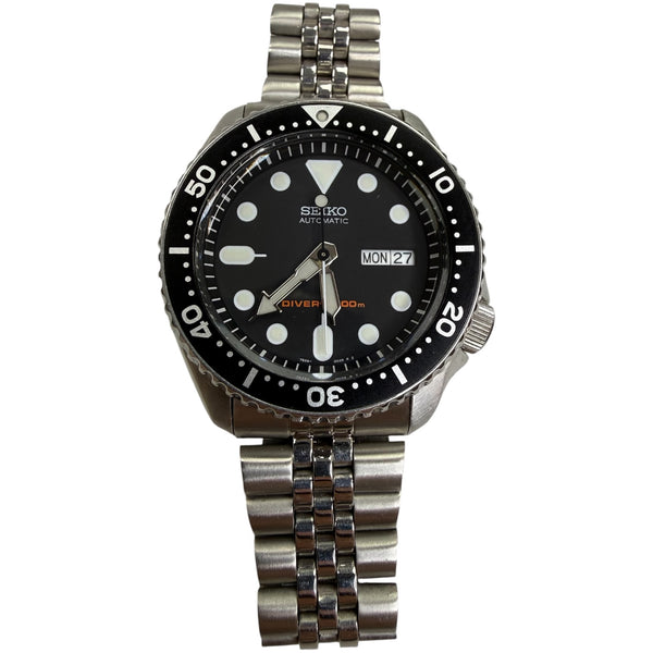 Seiko SKX007K2 Scuba Diver 200M Automatic Watch