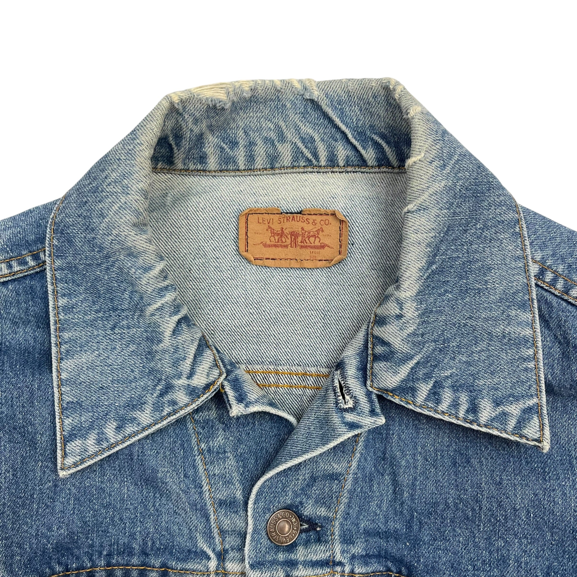 (W) Vintage Levi’s Denim Jacket Regular Wash