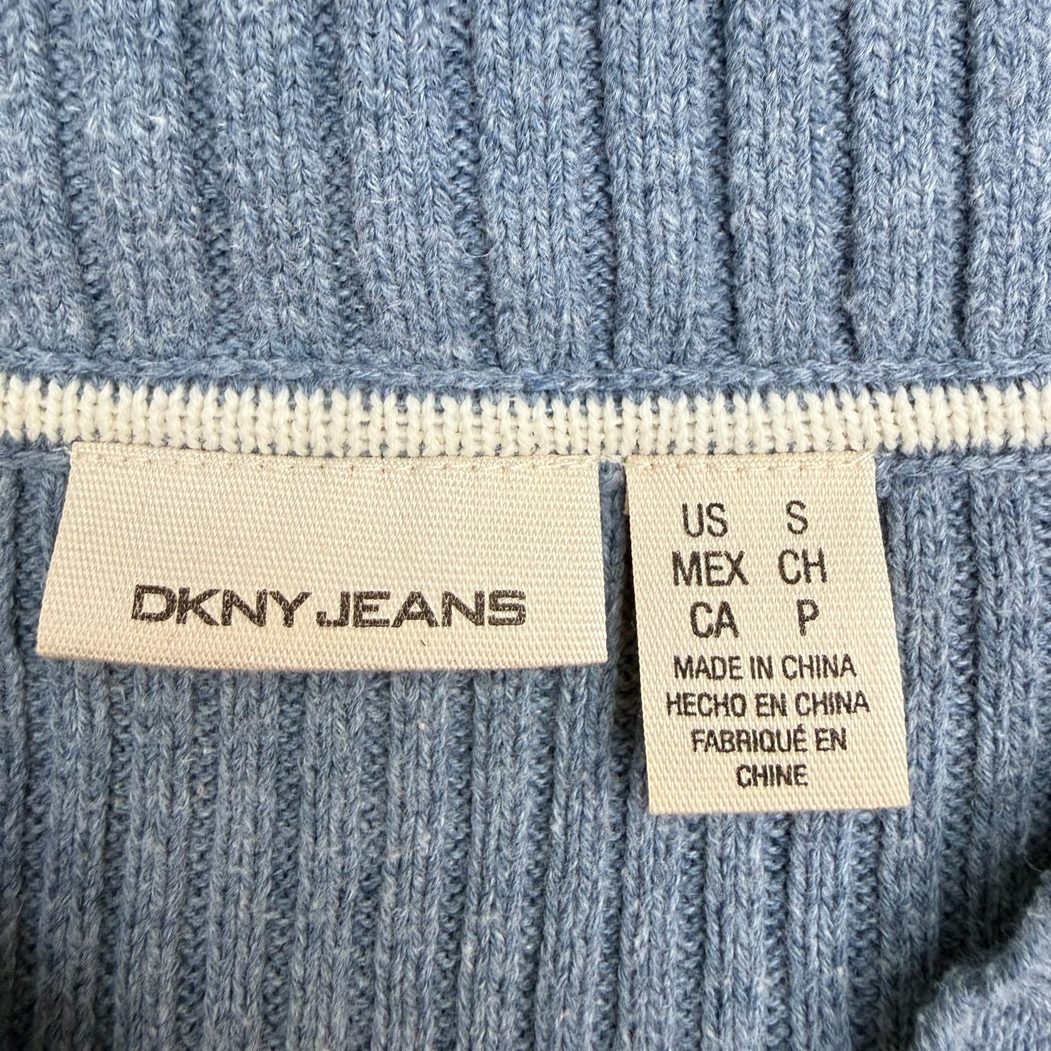 (W) Vintage DKNY Jeans Cable Knit Sweater Blue
