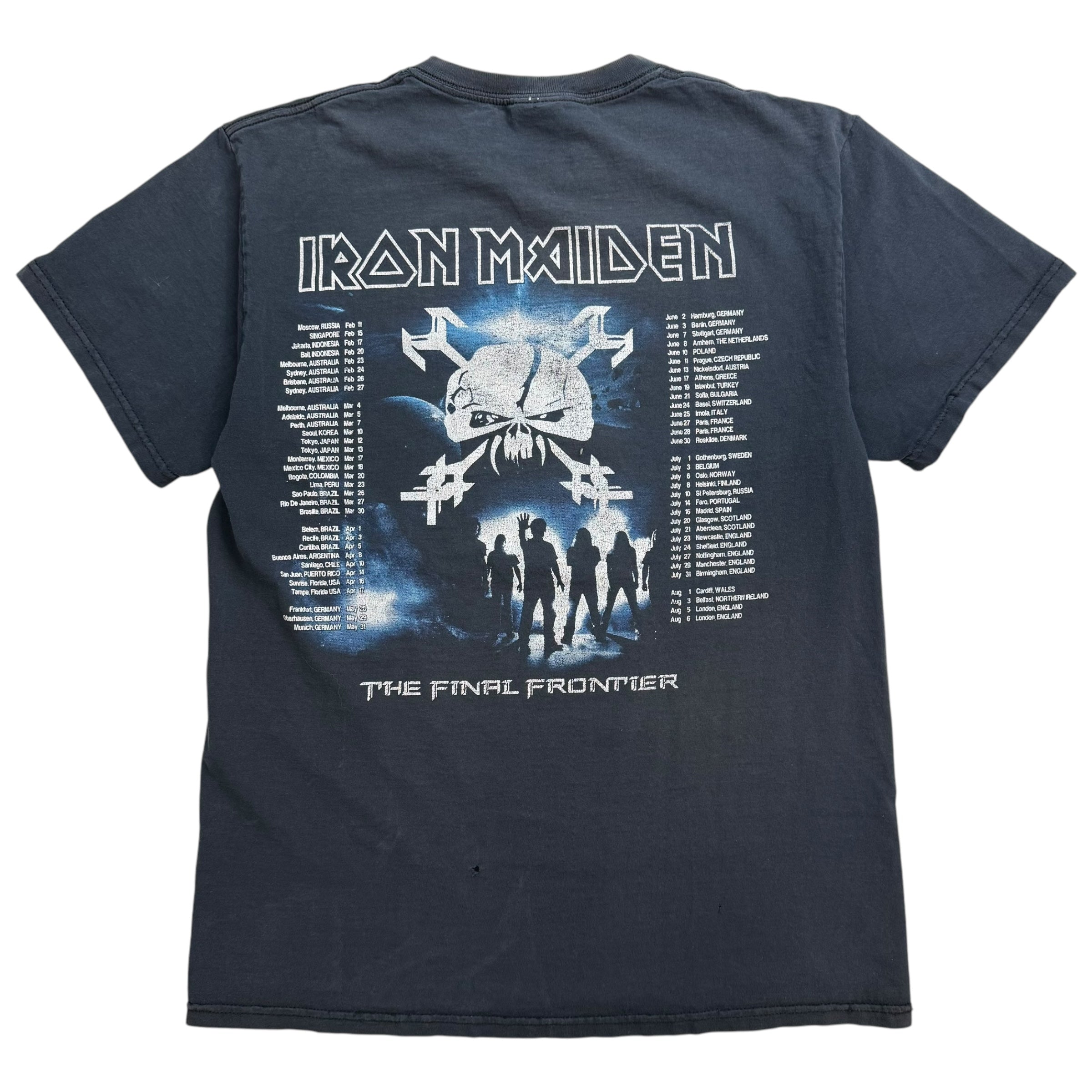 Vintage Iron Maiden Final Frontier Tee Black