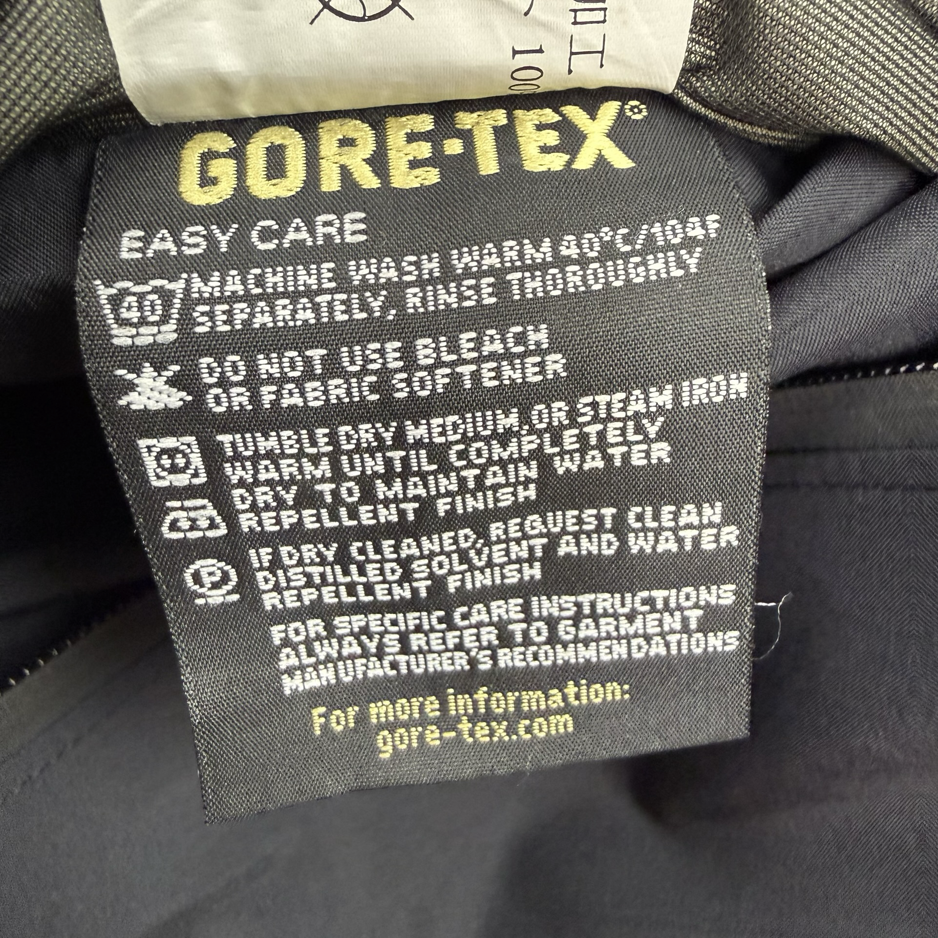 Arc’teryx Leaf Alpha SV Gen 1 Black (2004)