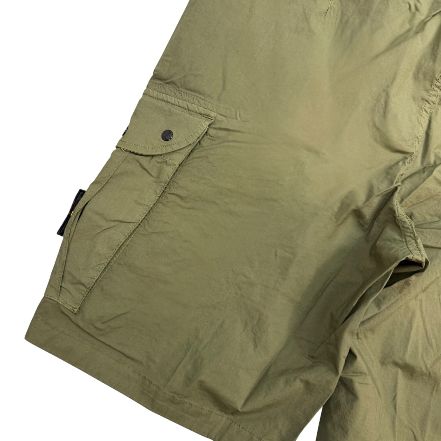 Stone Island Badge Cargo Shorts Olive Green