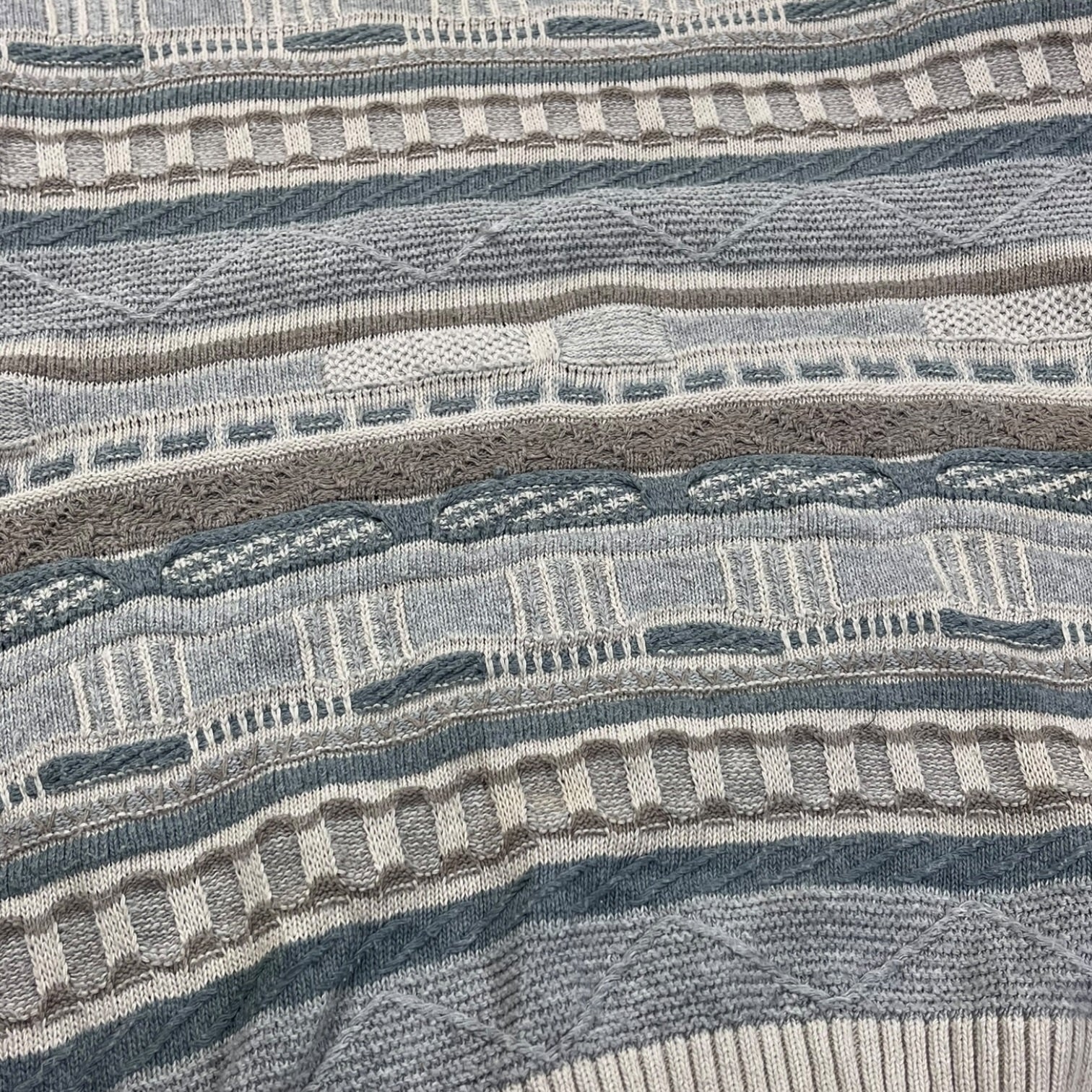 Vintage Tom Hanson 3D Knit Soft Bluey Cremé