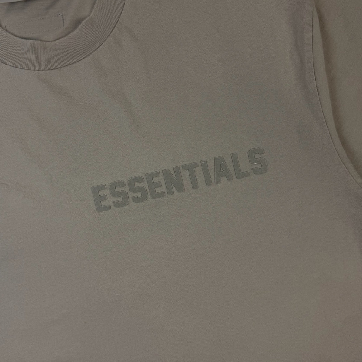 Fear of God Essentials S/S T-Shirt Seal