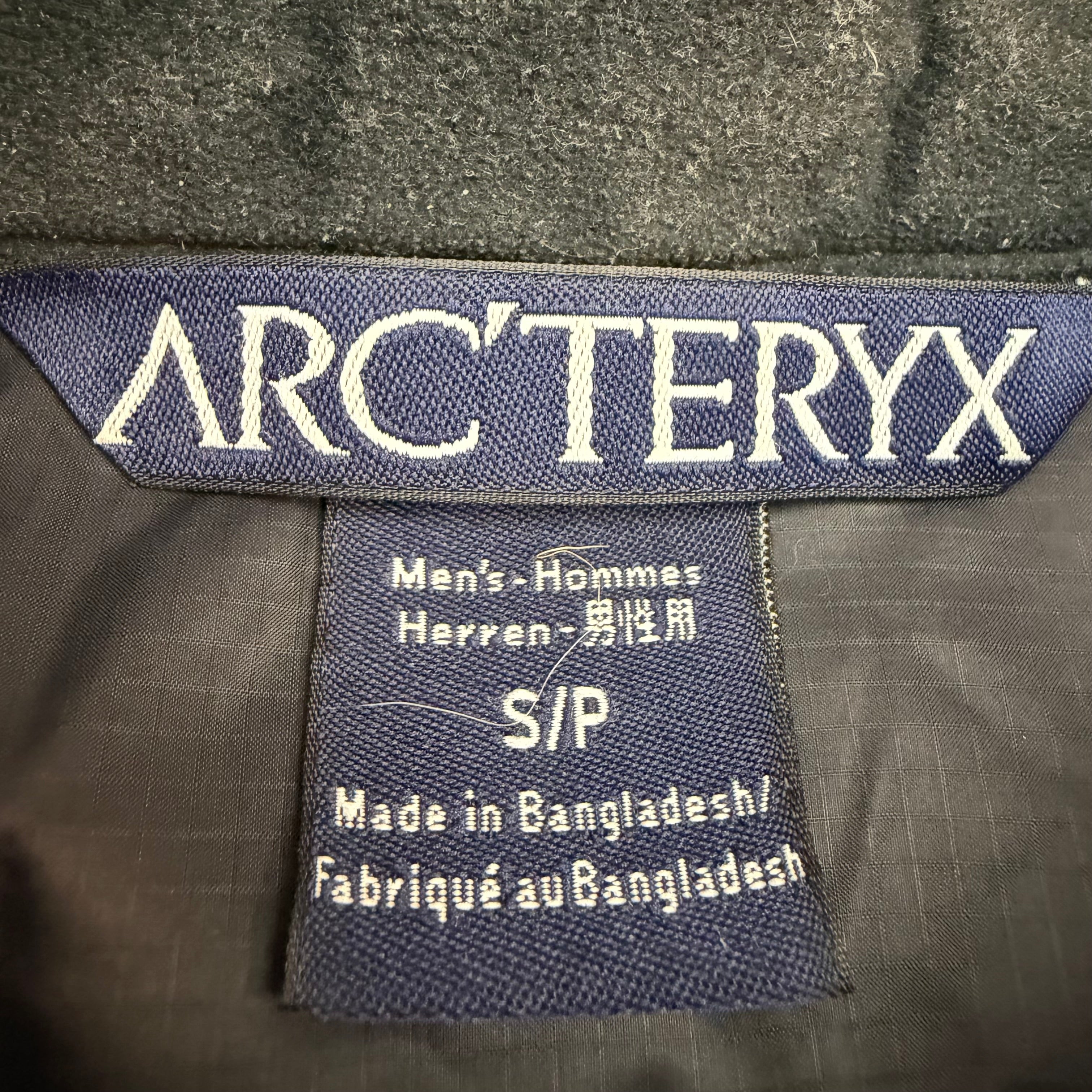 Vintage Arcteryx Atom LT Black